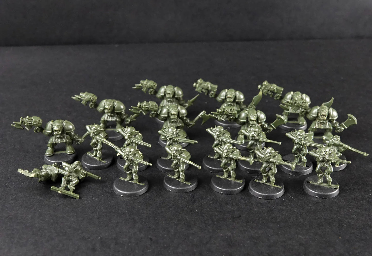 StarQuest / Space Cusade – MB & Games Workshop – UNBEMALT & fast vollständig