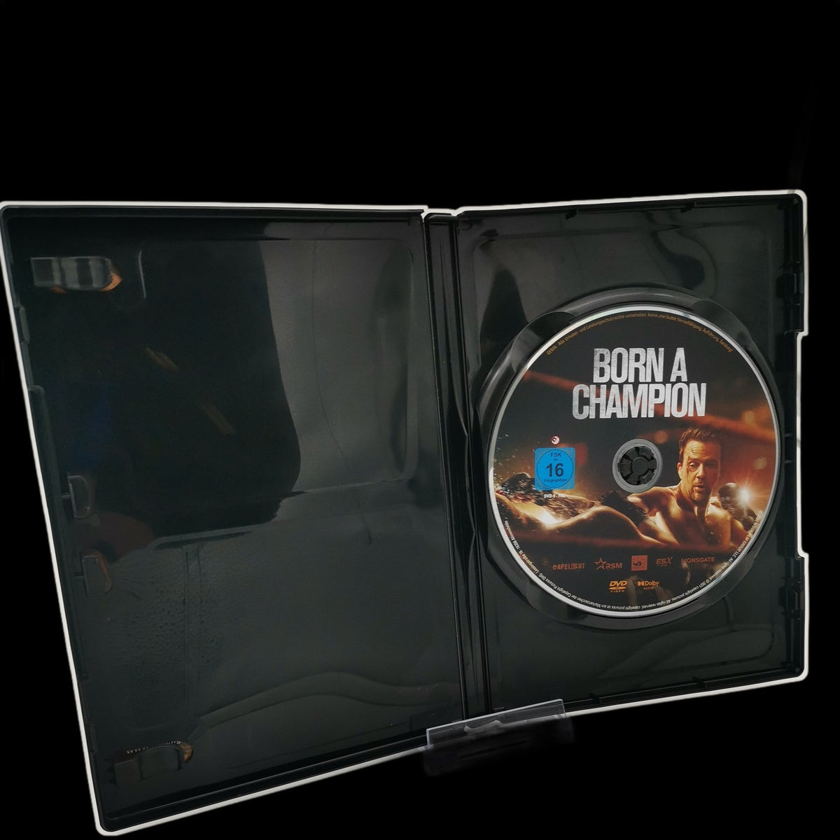 Born a Champion - FSK-Wendecover - Action - DVD - Film - UFC - Sehr gut