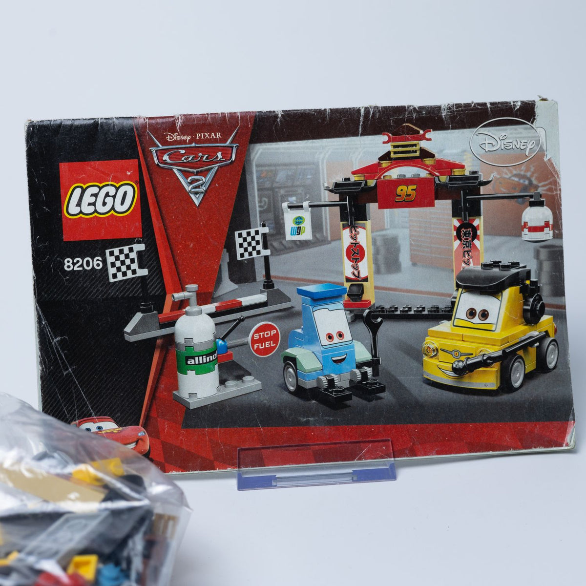 LEGO Cars 2 - Boxenstopp in Tokio - Modell 8206 - Vollständig mit Anleitung