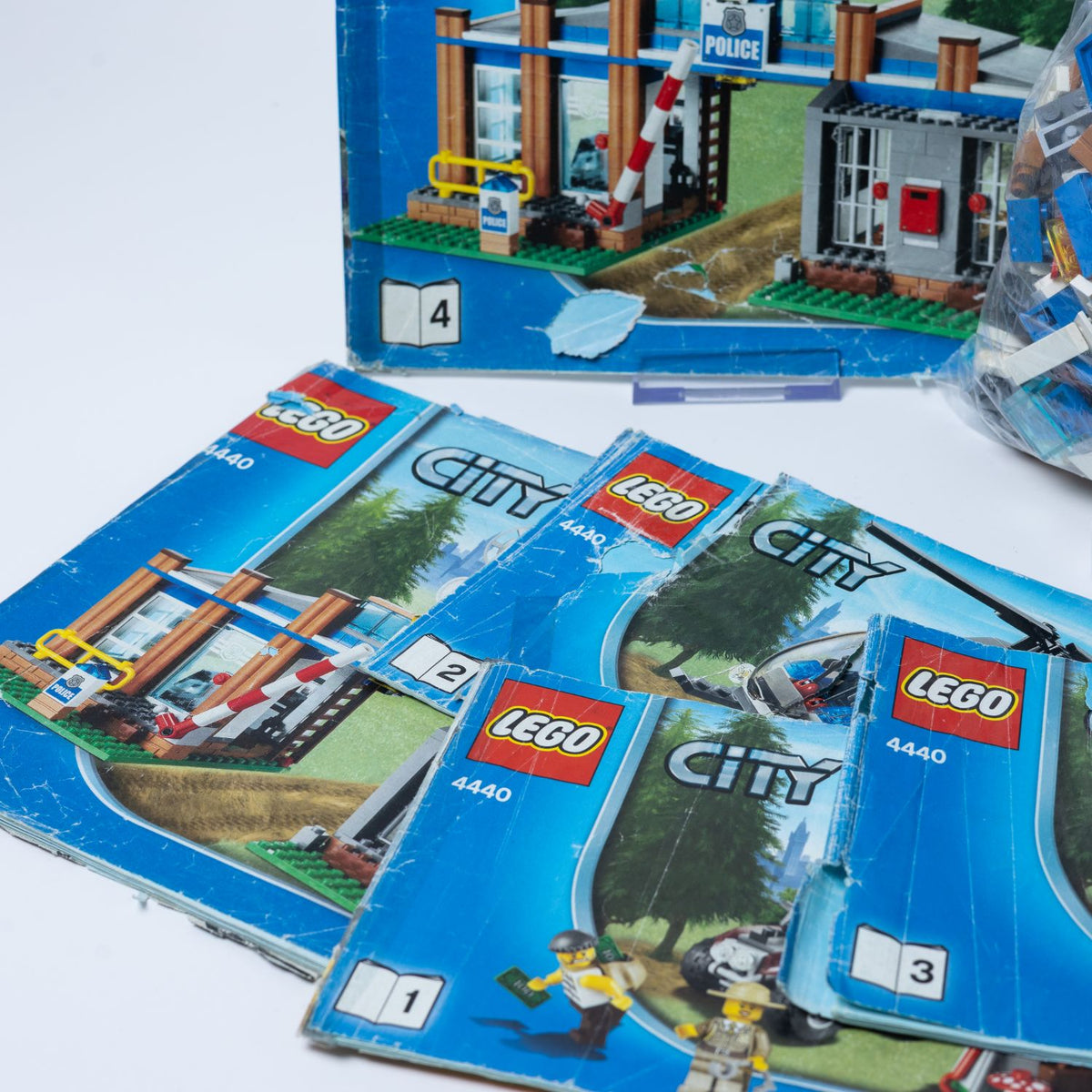 LEGO City - Forstpolizeirevier - Modell 4440 - Vollständig mit Anleitung