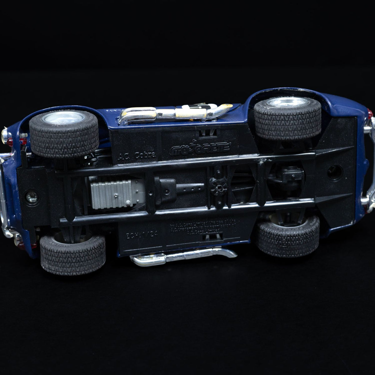 Majorette - AC Cobra - Stand-Modell - Maßstab 1:24 - Blau