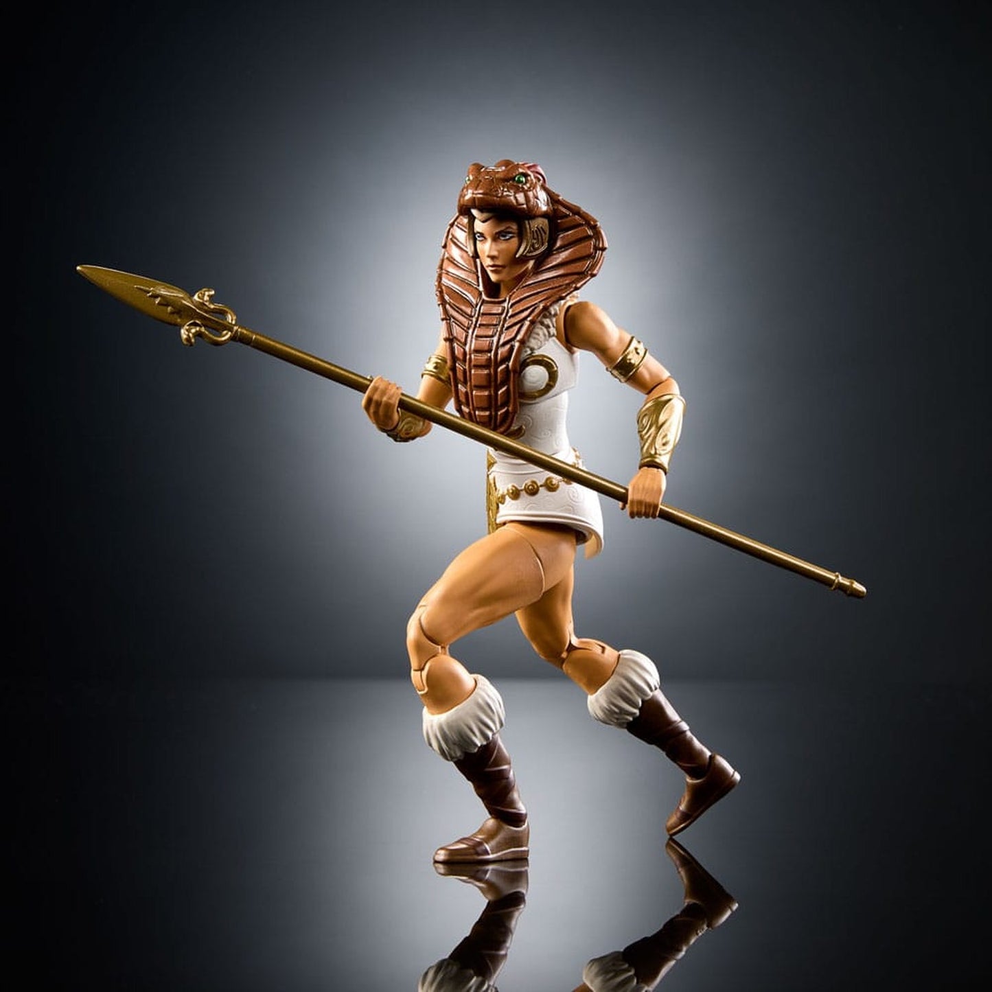 Masters of the Universe New Eternia Actionfigur Teela 18 cm - Neu & OVP