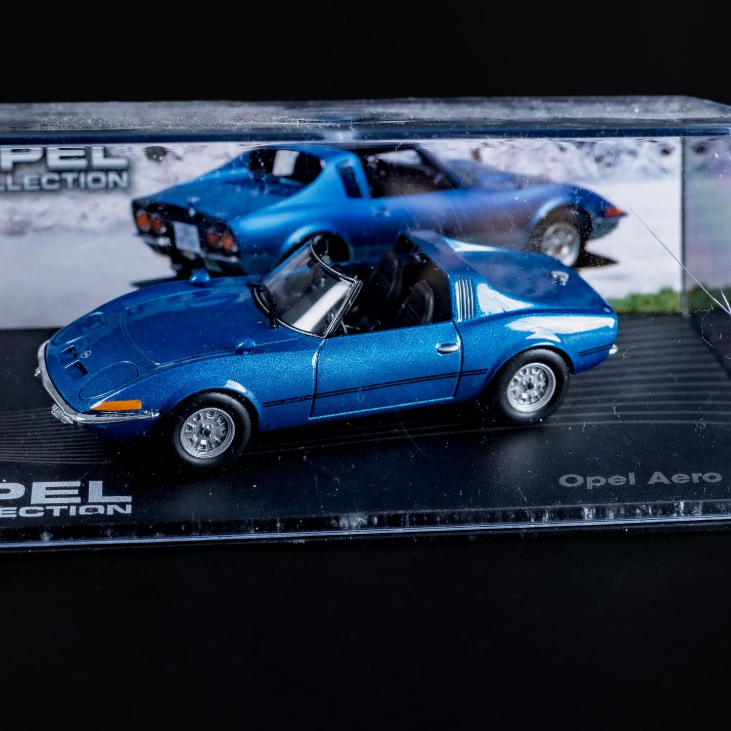 Opel Collection - Aero GT (1969) - 1:43 Stand-Modell - Mini-Vitrine