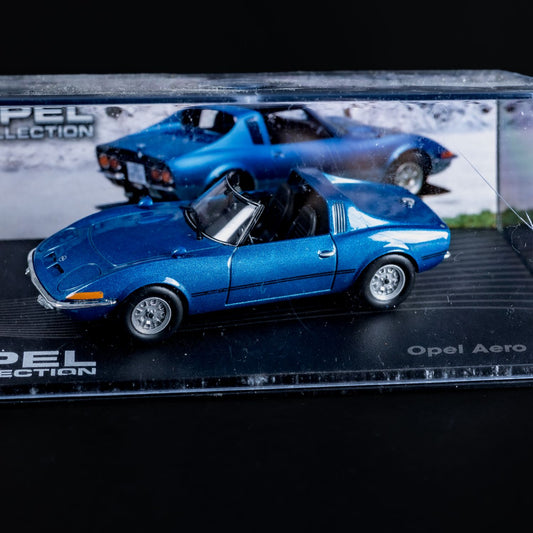 Opel Collection - Aero GT (1969) - 1:43 Stand-Modell - Mini-Vitrine