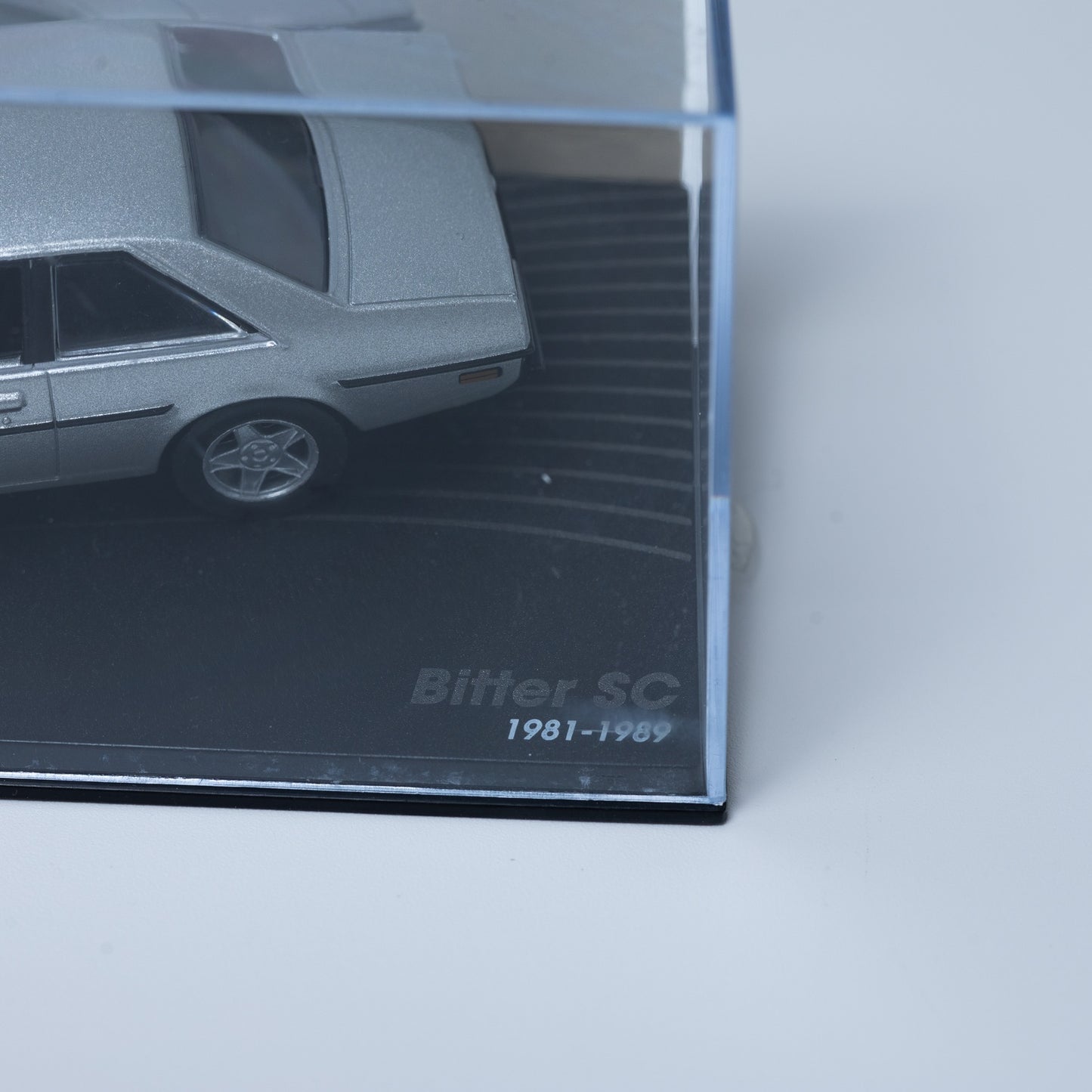 Opel Collection - Bitter SC (1981-1989) - 1:43 Standmodell - Mini-Vitrine