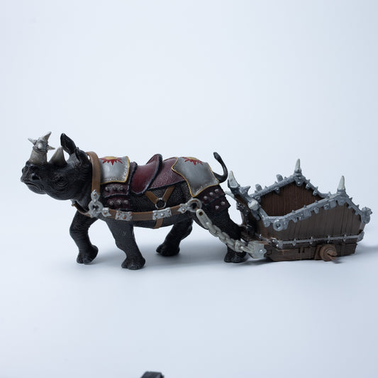 Schleich Tier Figur: Kampfnashorn mit Wagen (2011) - 70083 - Zustand Gut