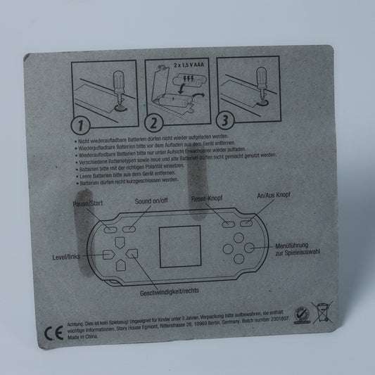 Egmont Handheld Spielekonsole - Weiß mit 26 Spielen - Neu & Sealed / OVP
