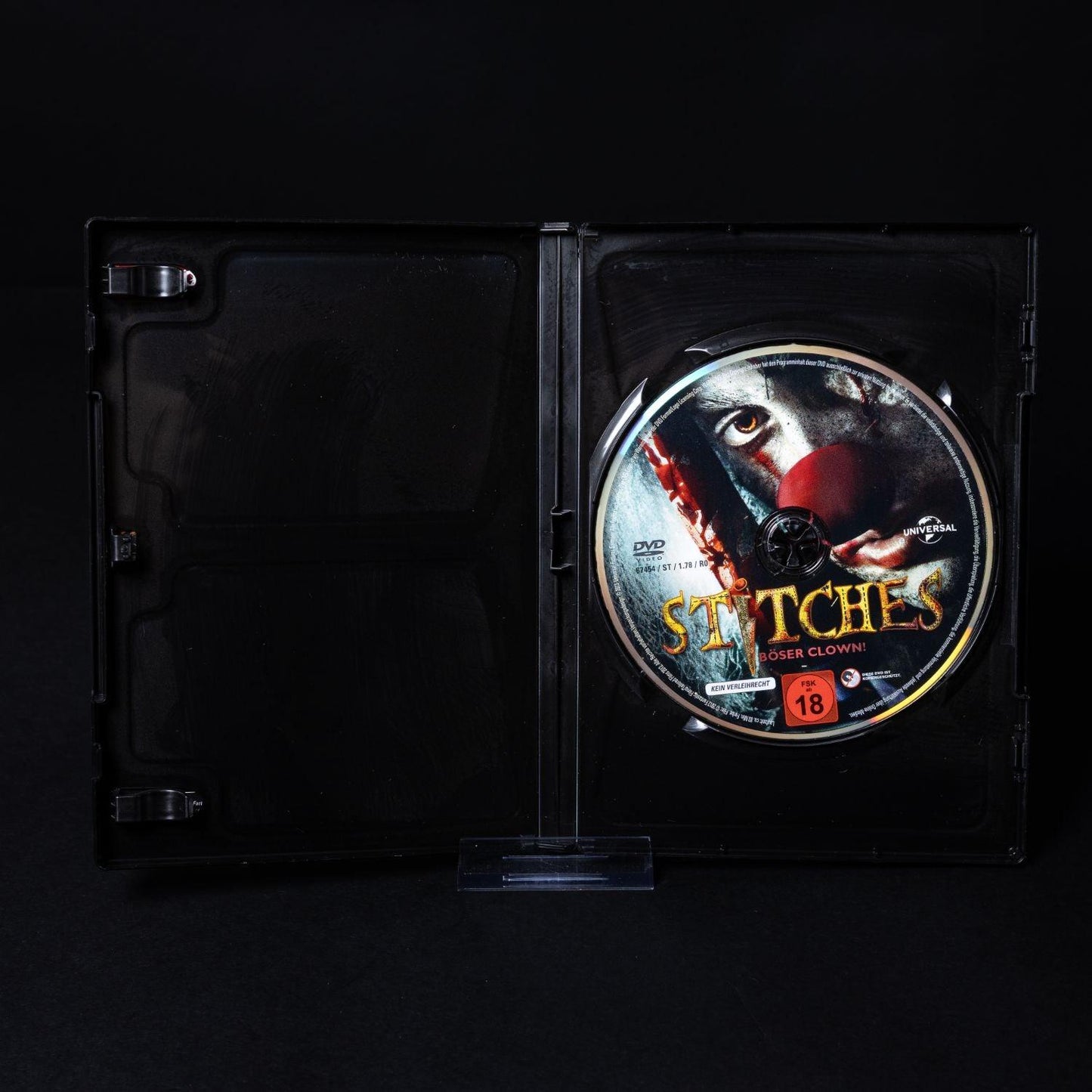 stitches-boeser-clown-horror-dvd-fsk-18-pal-zustand-sehr-gut-3 - Utopia Collectibles