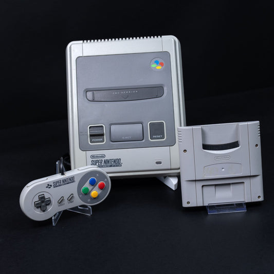 Super Nintendo Entertainment System SNES Konsole PAL in sehr gutem Zustand