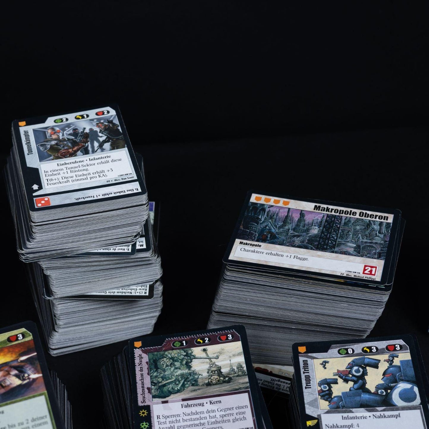 Warhammer 40k - CCG Konvolut - ca. 1300 Karten + Handbücher + Oversized Cards