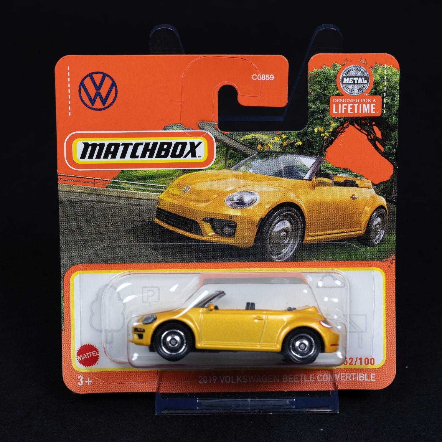 2019-volkswagen-beetle-convertible-standmodell-matchbox-164-ovp-1 - Utopia Collectibles