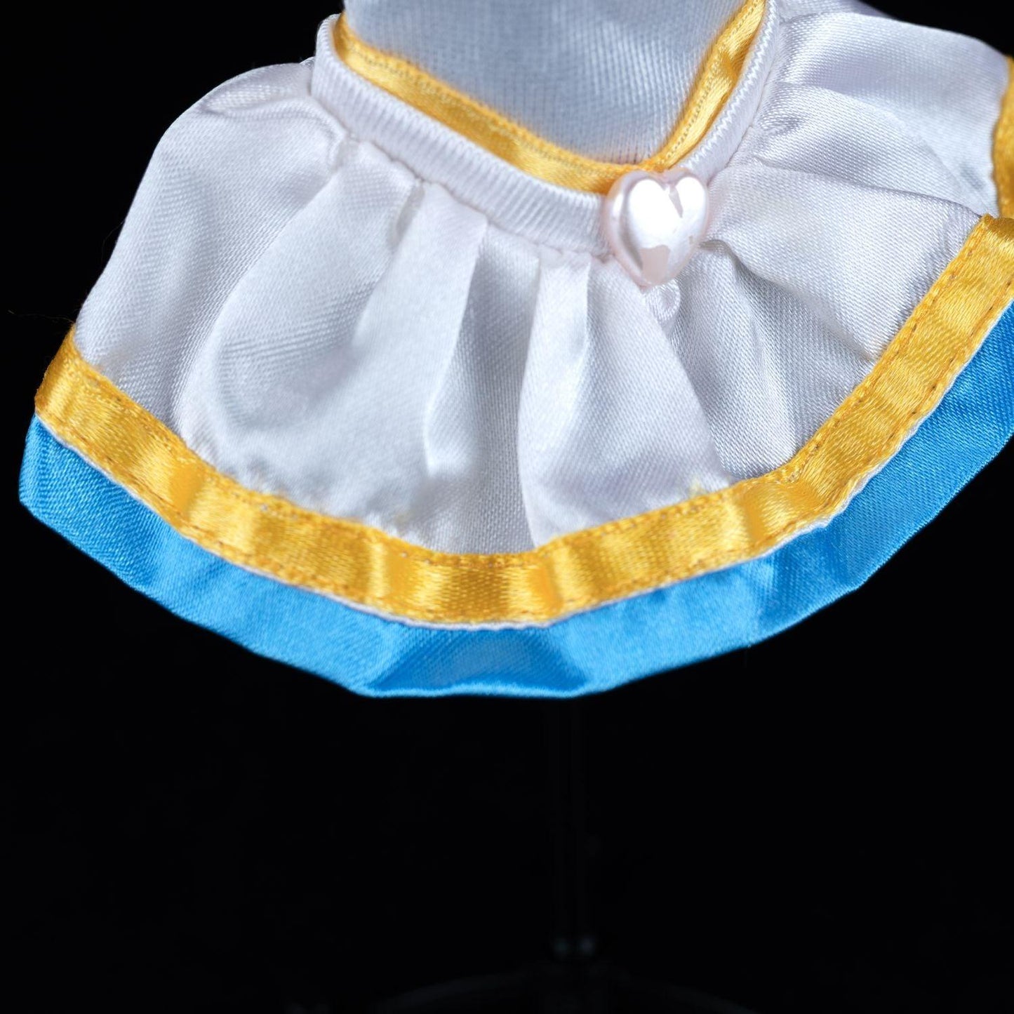 2x-igel-bandai-super-sailor-moon-kleid-raritaet-1999-ntk-ta-gebraucht-5 - Utopia Collectibles