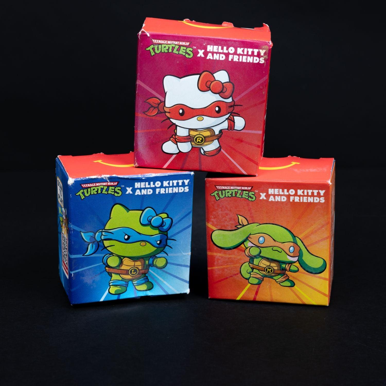 3x-hello-kitty-and-friends-x-tmnt-ninja-turtles-mcdonalds-happy-meal-figuren-1 - Utopia Collectibles