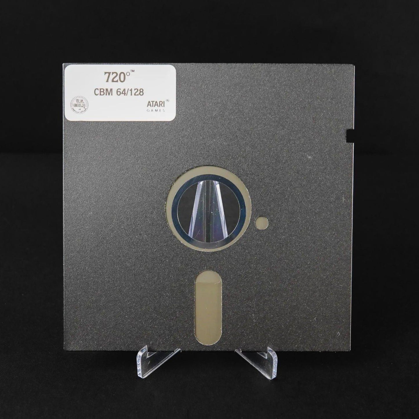 720-cbm-commodore-64-c64-128-diskette-cib-komplett-englisch-5 - Utopia Collectibles