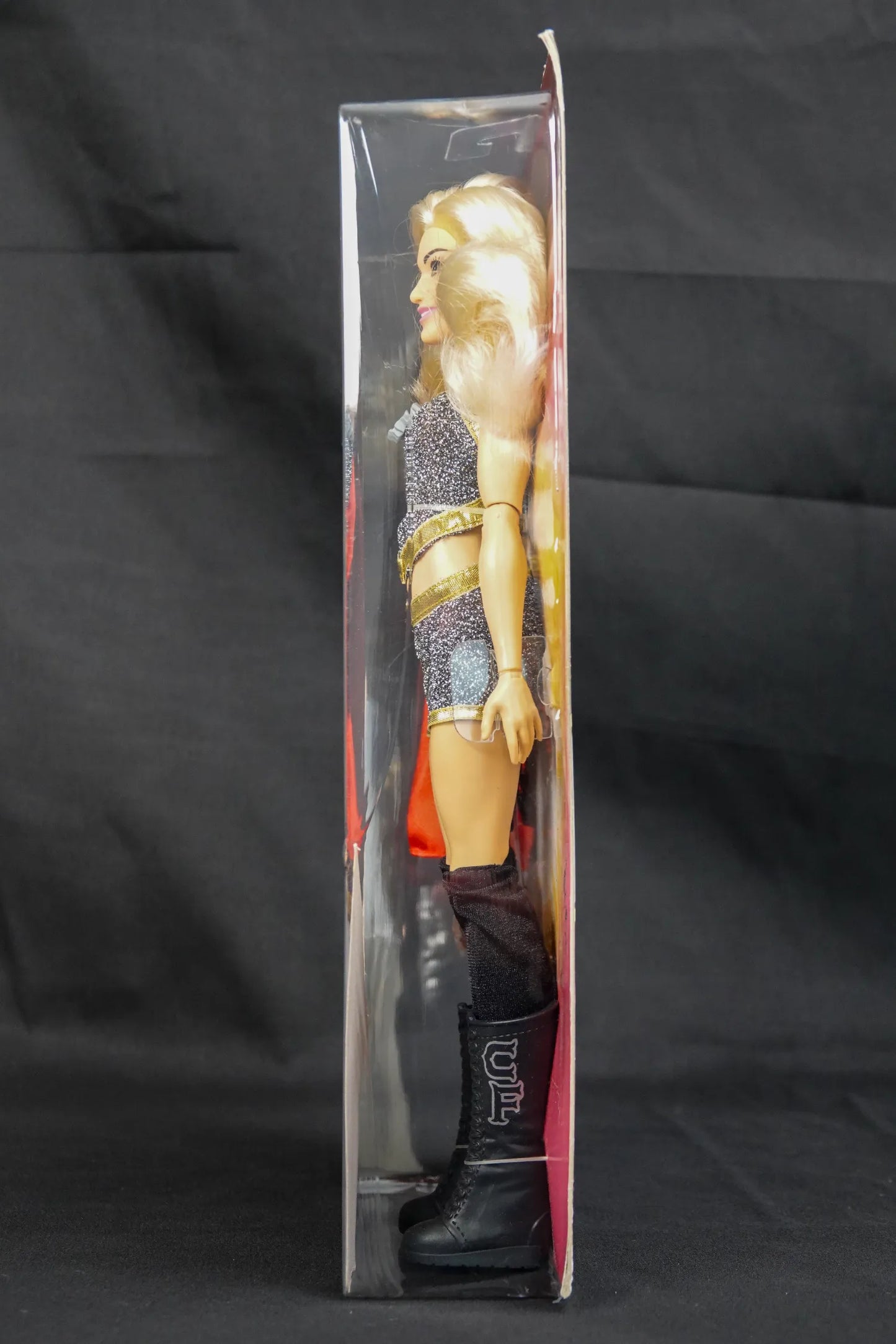 WWE Wrestling Superstars Fashions Charlotte Flair - Modell FJC05 - OVP / SEALED