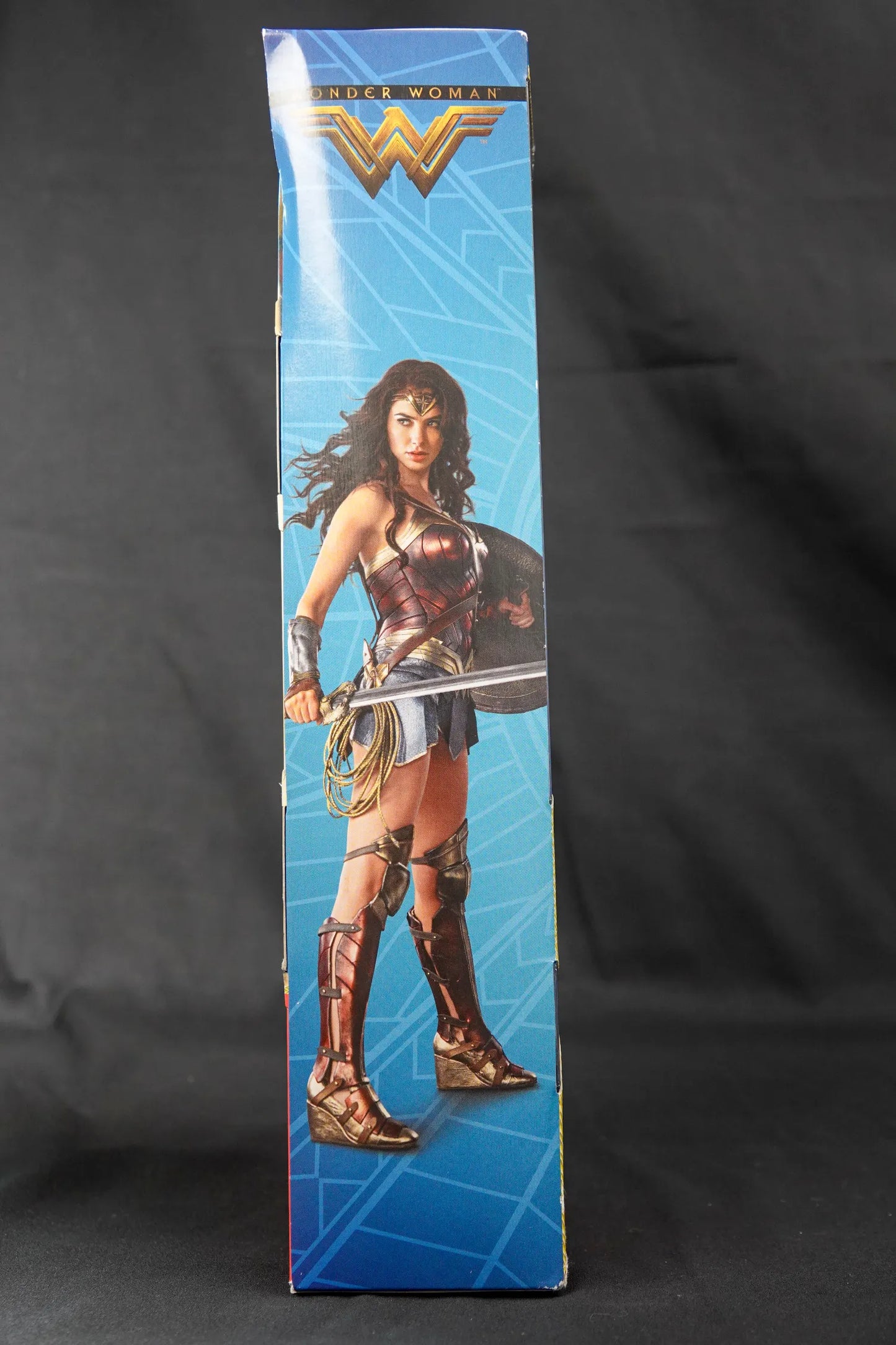 DC Wonder Woman Barbie - Mattel Puppe - Modell FDF36 - 2017 - OVP