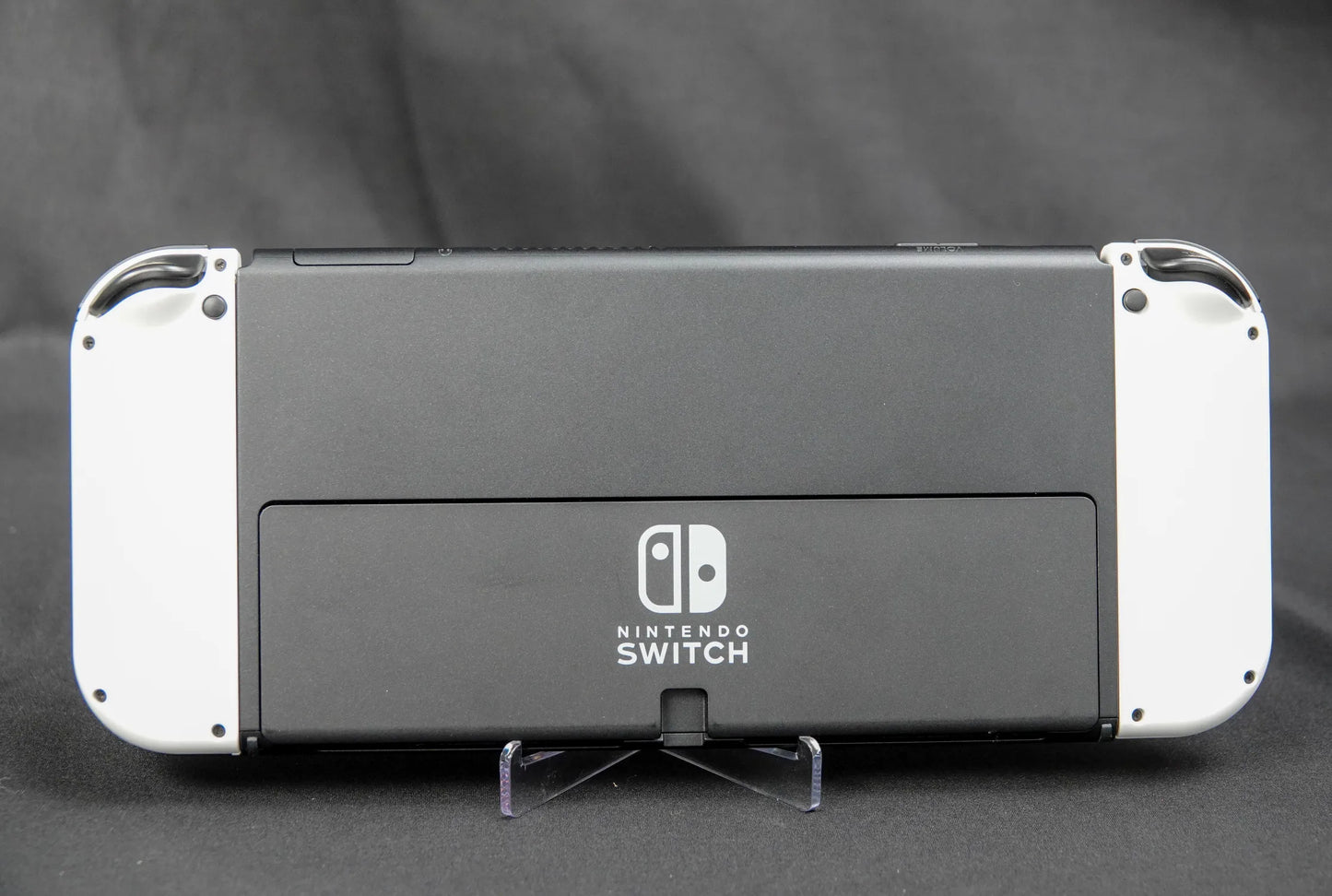 Nintendo Switch OLED Weiß -  Gebraucht in OVP (ohne Handgelenkschlaufe)