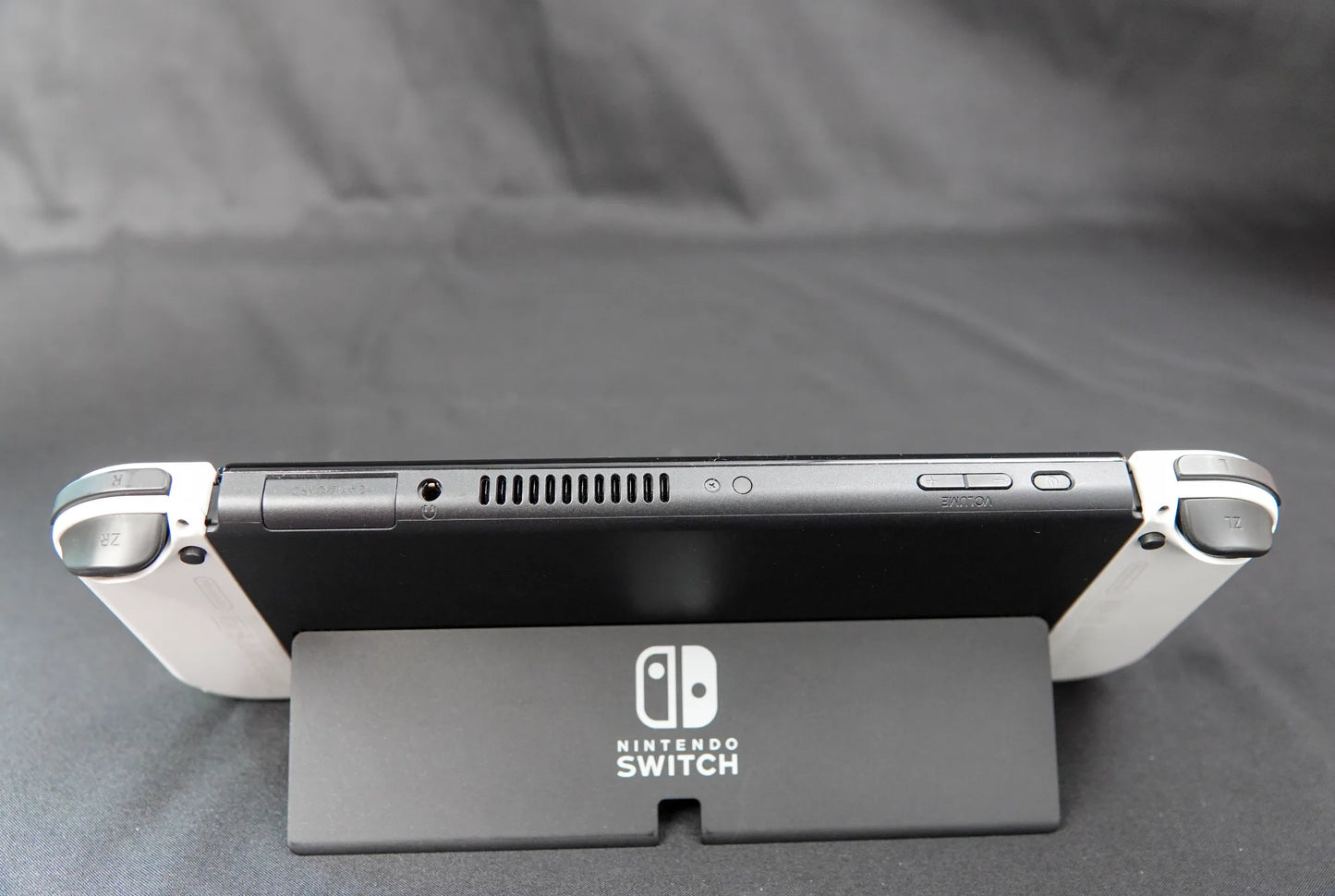 Nintendo Switch OLED Weiß -  Gebraucht in OVP (ohne Handgelenkschlaufe)