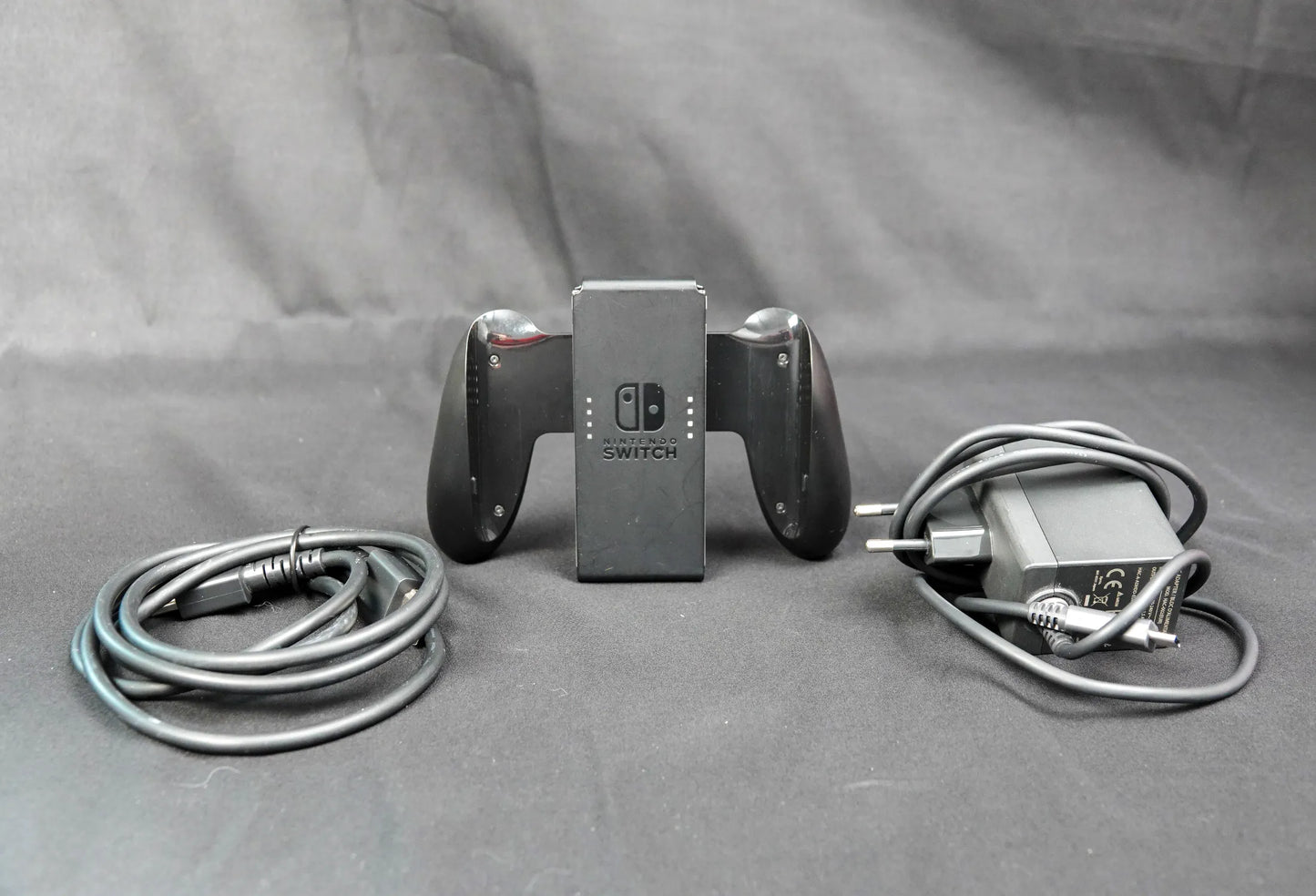 Nintendo Switch OLED Weiß -  Gebraucht in OVP (ohne Handgelenkschlaufe)