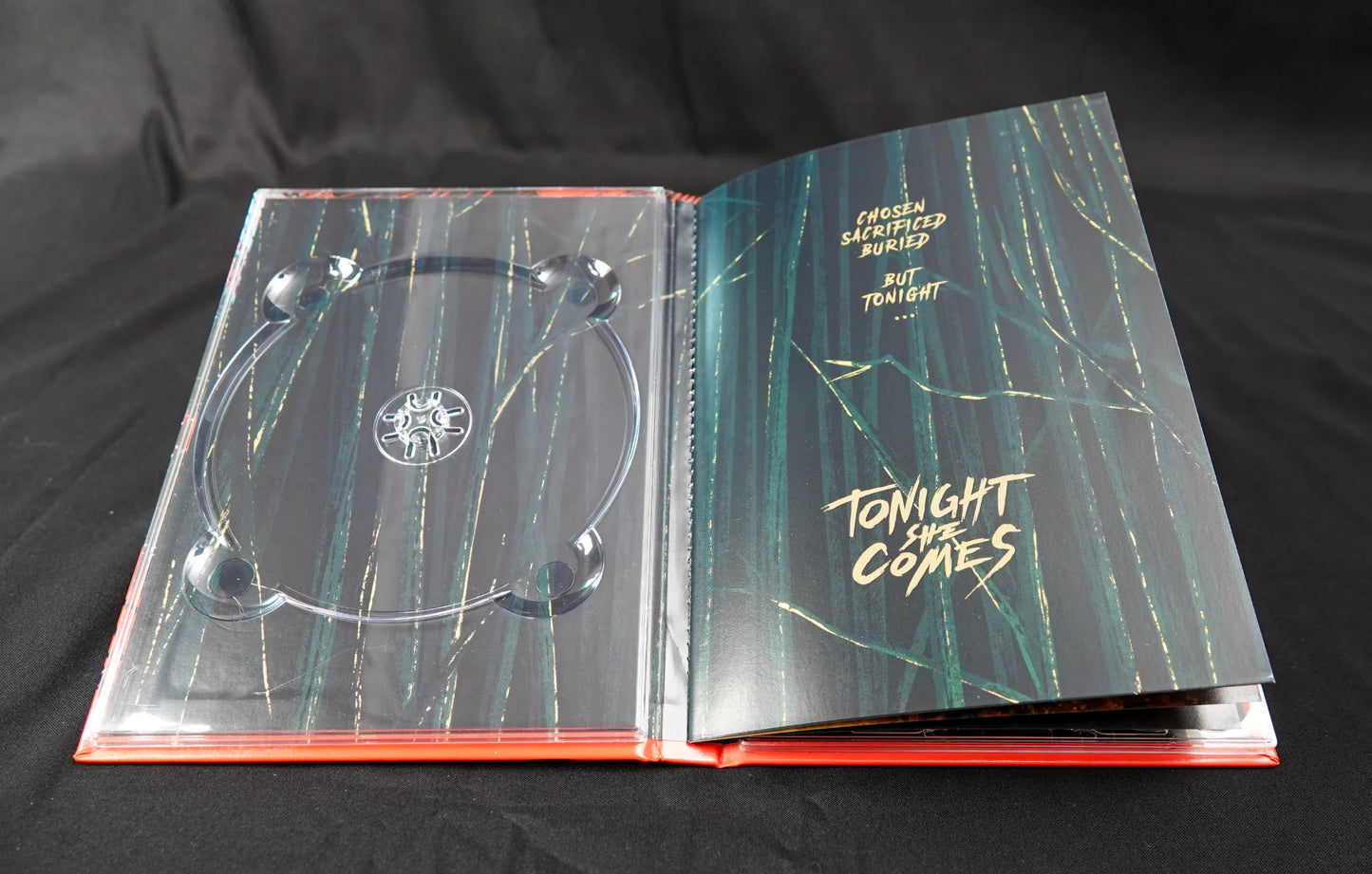 Tonight She Comes - 222 Limited Edition - Blue Ray Mediabook - Cover G - Deutsch