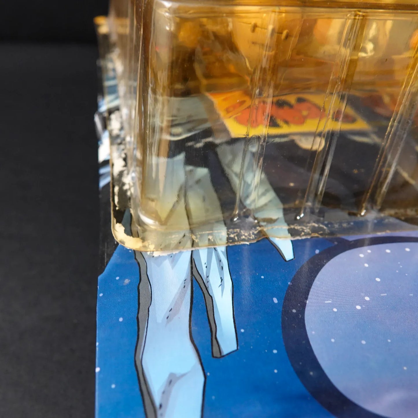 Jeff Smith's BONE Action Figur - Granma Ben - mit Cow Suit - OVP beschädigt