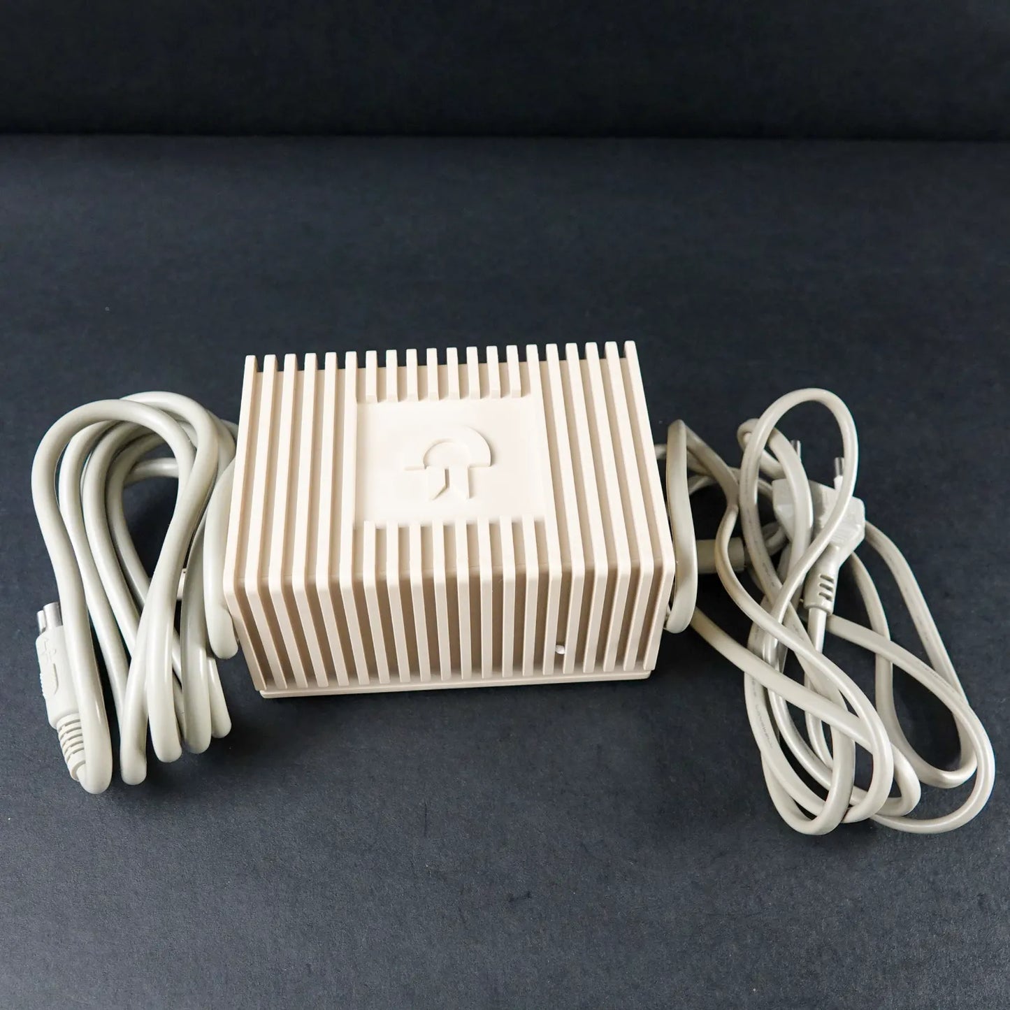 Commodore 64 / C64 Brotkasten in Styropor Inlay und OVP - MATCHING NUMBERS