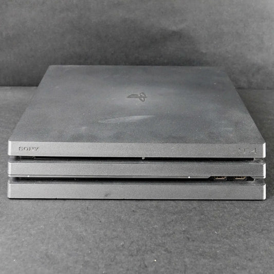 Playstation 4 PRO / PS4 mit 2 Controllern - Funktion getestet