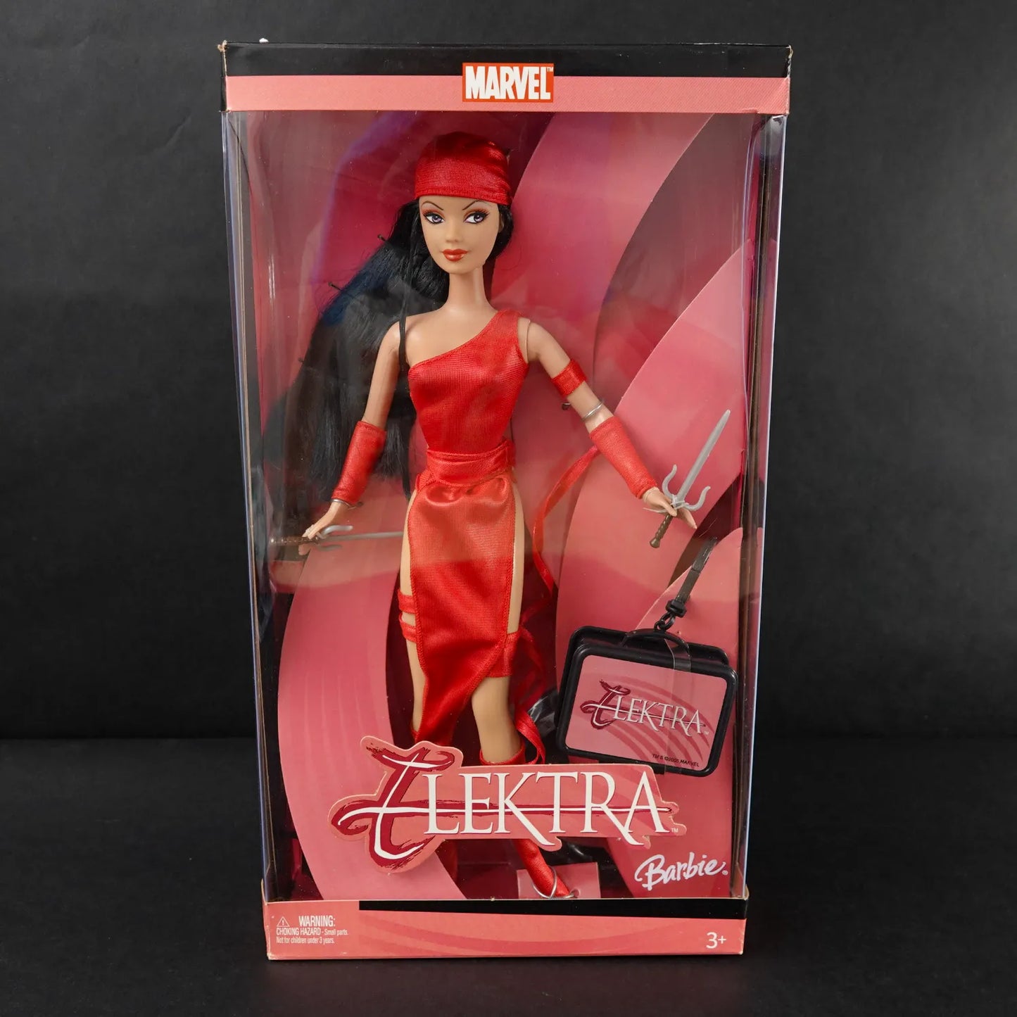 Marvel Elektra Barbie - Mattel Puppe - Modell H1699 - 2005 - OVP