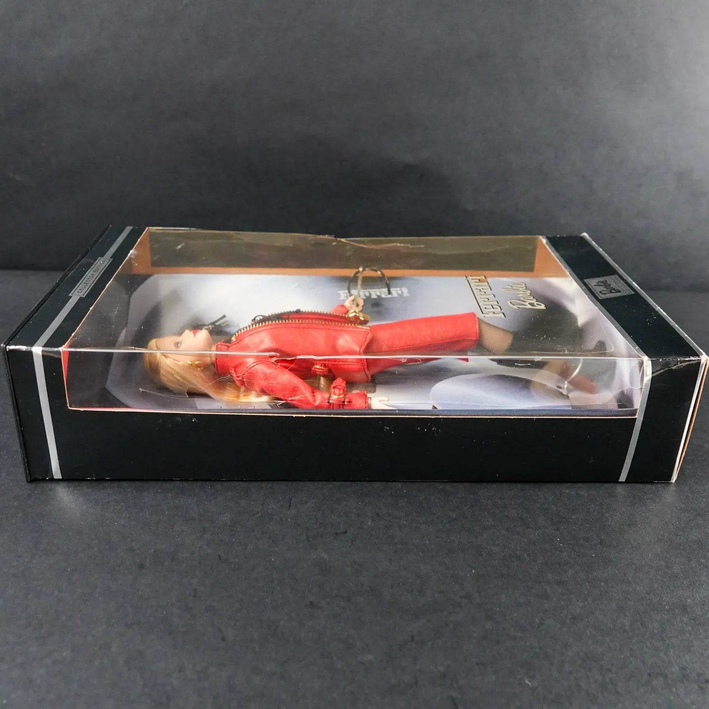 Ferrari Barbie - Mattel Puppe - Modell 28534 - Collecter Edition 2000 - OVP