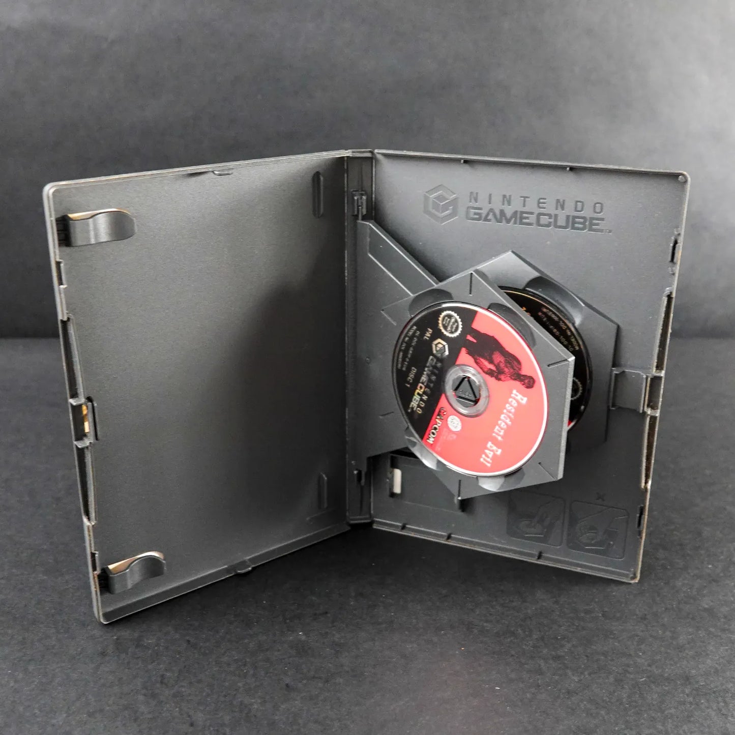 Resident Evil - Spiel für Nintendo Gamecube - PAL - Gebraucht - OVP beschädigt