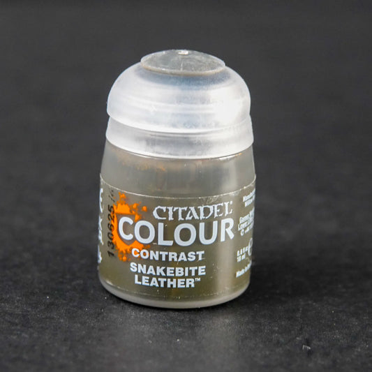 Games Workshop Contrast: Snakebite Leather - 18 ml Warhammer Tabletop Farbe