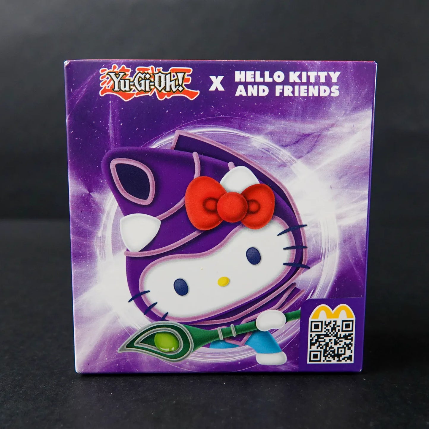 Yu-Gi-Oh! x Hello Kitty & Friends - Sanrio Plushie - Dunkler Magier - OVP