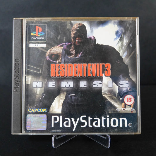 Resident Evil 3: Nemesis – PS1 – UK Import (BBFC 15) – UNCUT – CiB – Zustand Gut