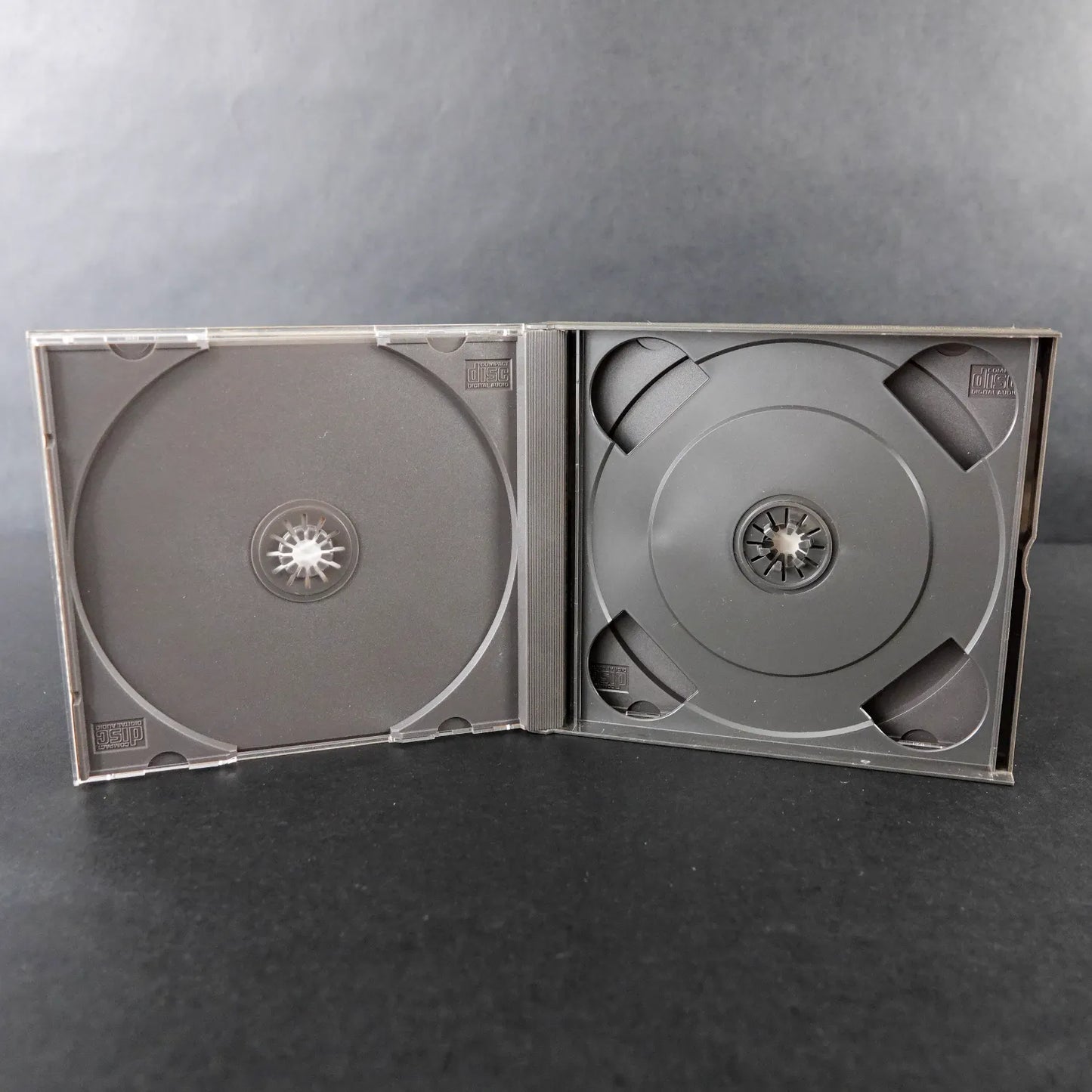 Final Fantasy VIII / 8 – PS1 PAL – CiB – Aus Collector's Edition (Kein Barcode)