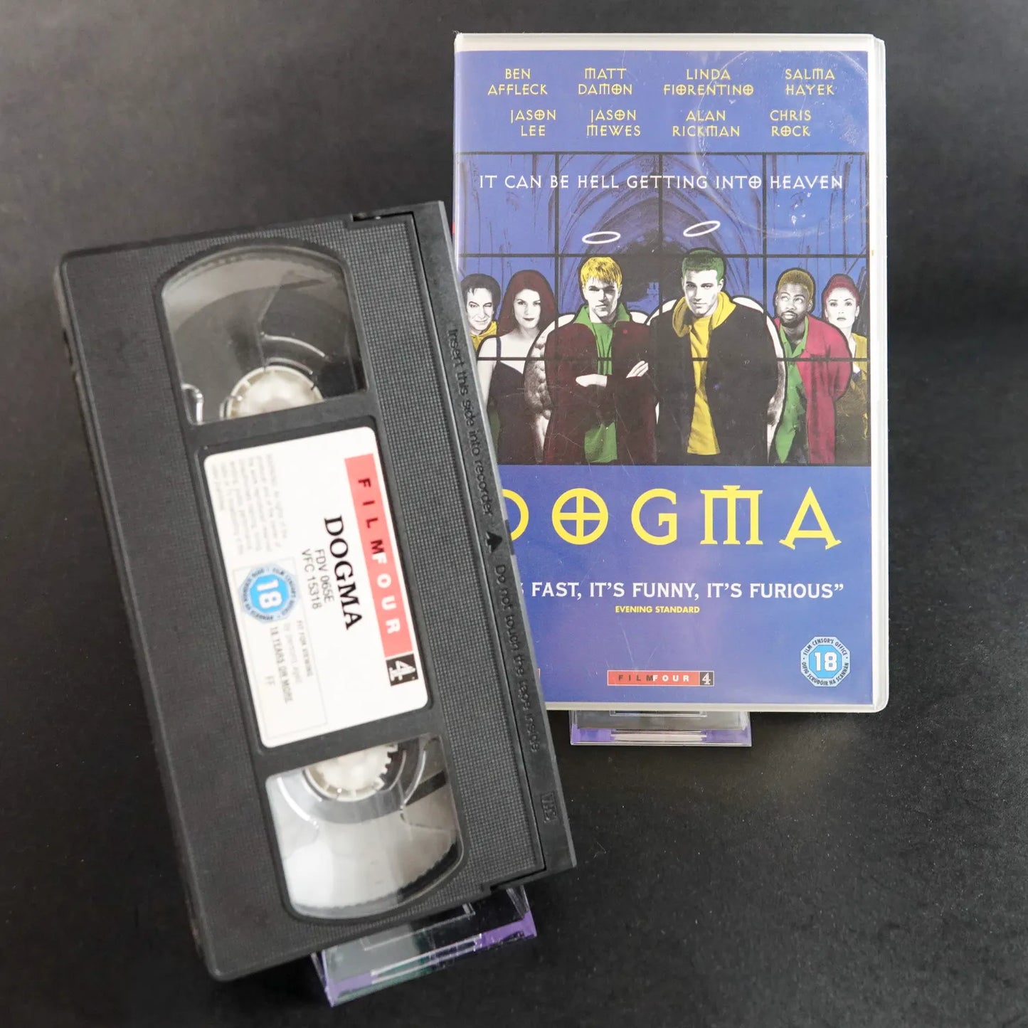 Dogma VHS - Matt Damon & Ben Affleck - Englische Originalfassung PAL - FilmFour