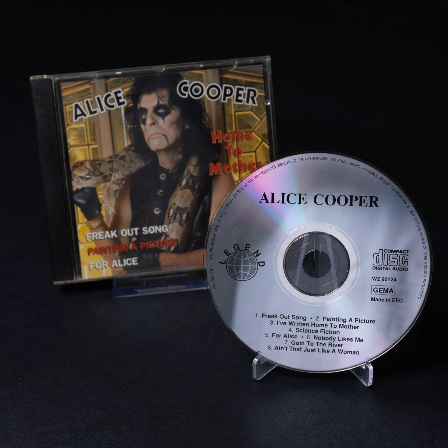alice-cooper-legend-compilation-cd-1993-8-tracks-wz-90124-6 - Utopia Collectibles