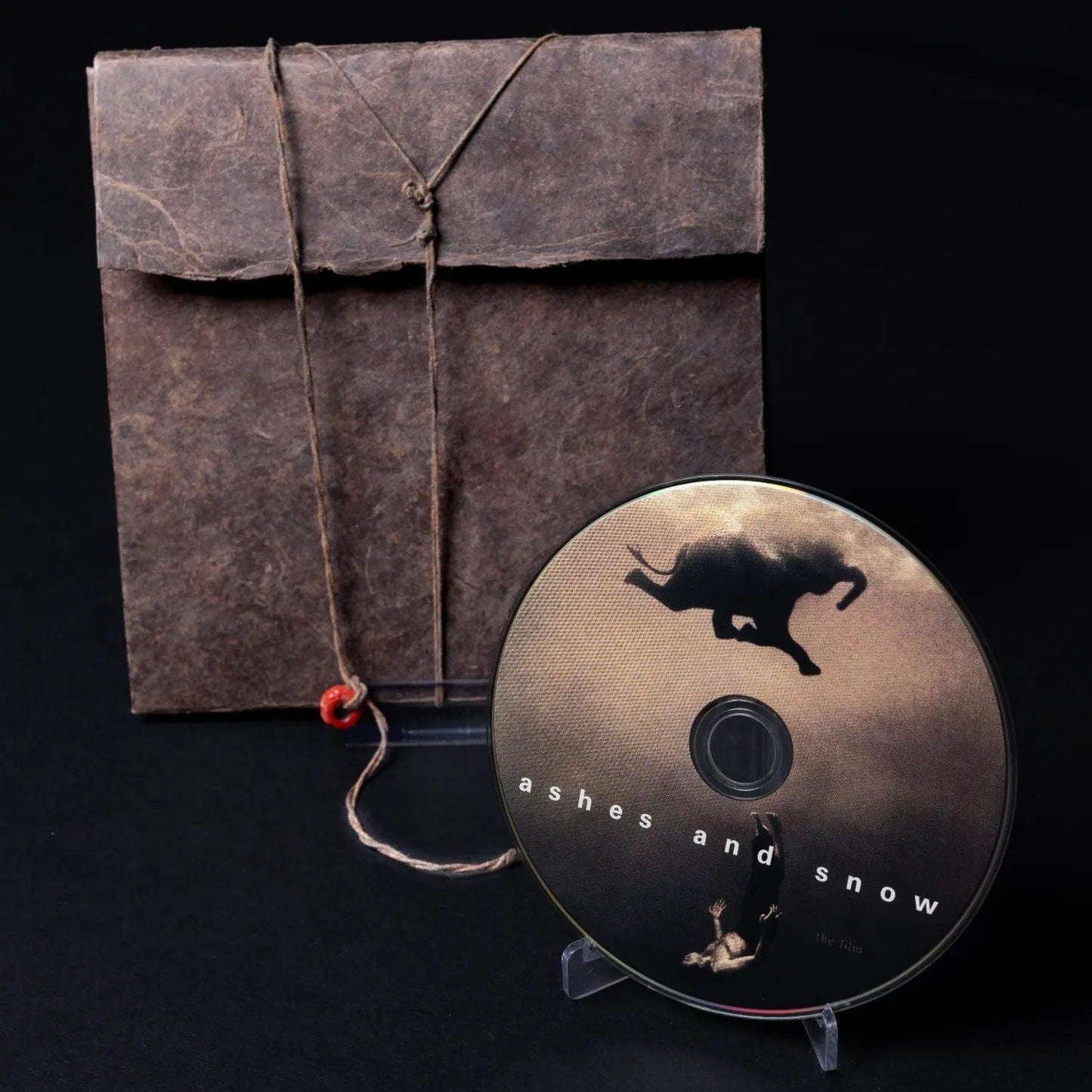 ashes-and-snow-the-film-by-gregory-colbert-raritaet-zustand-sehr-gut-1 - Utopia Collectibles