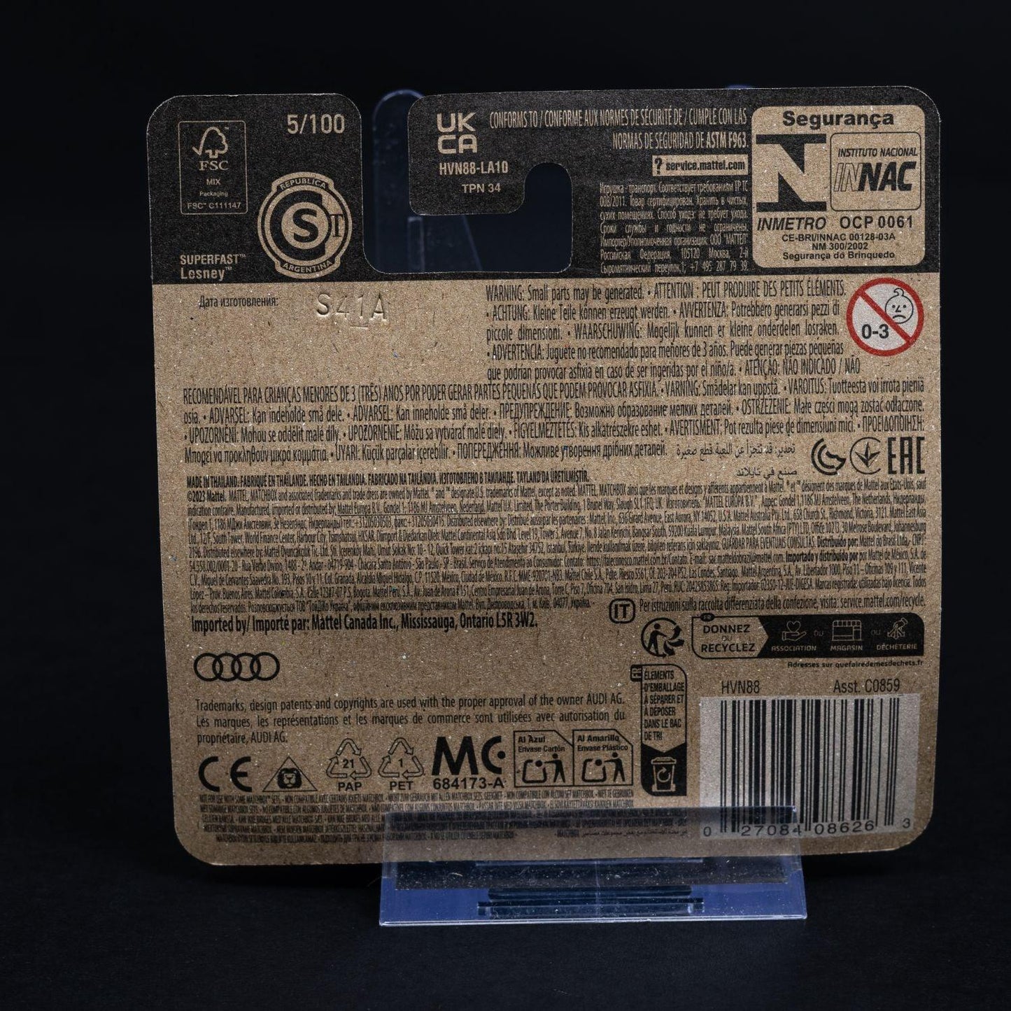 audi-e-tron-fuer-sammler-standmodell-mattel-matchbox-164-ovp-2 - Utopia Collectibles