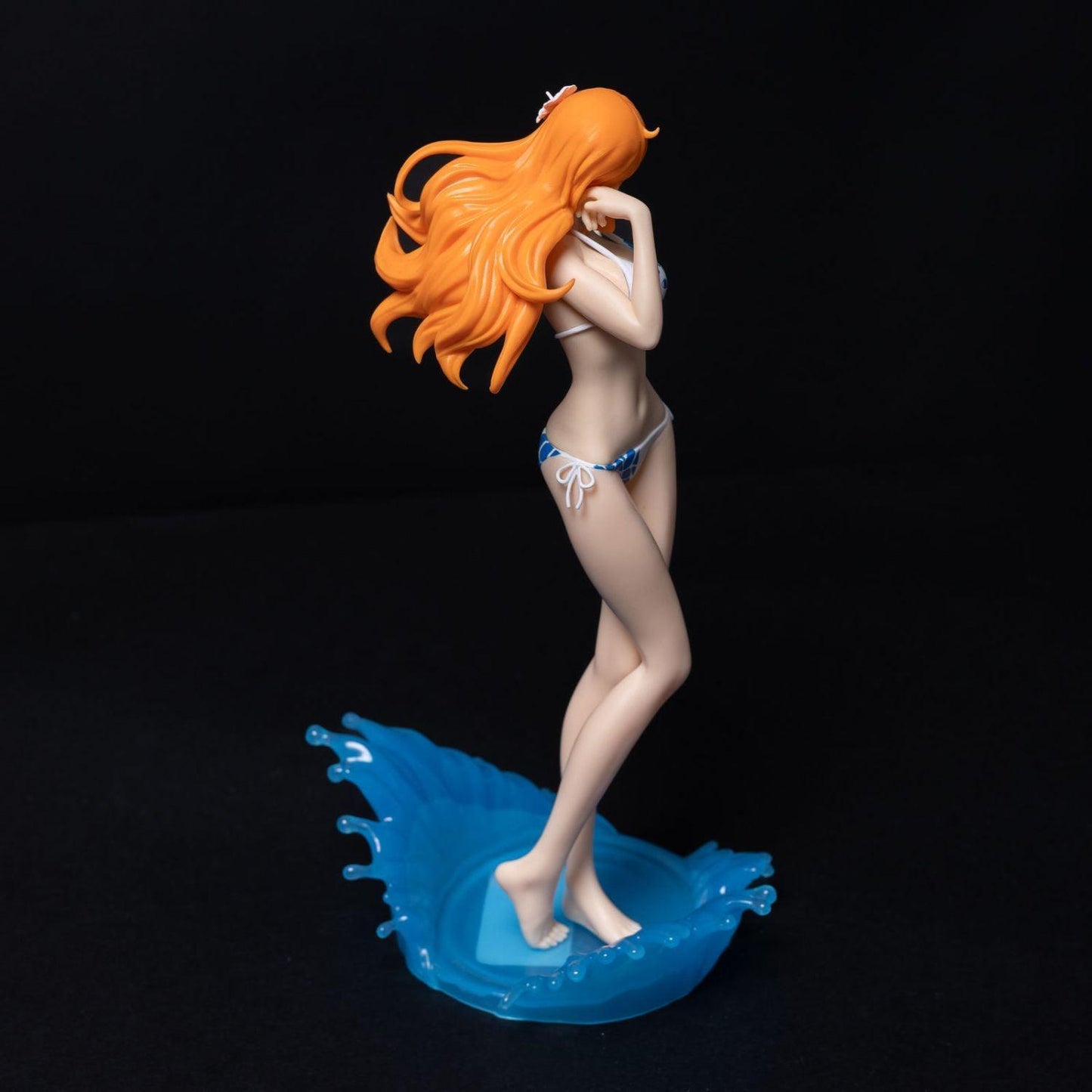 bandai-spirits-one-piece-glitter-glamours-splash-style-nami-statue-23-cm-4 - Utopia Collectibles