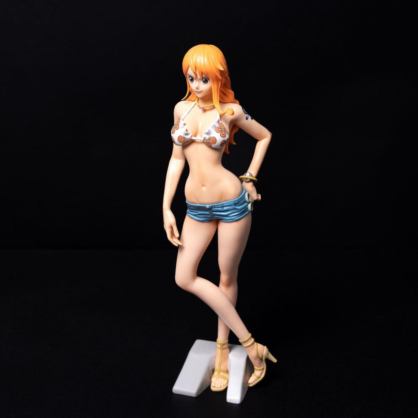 banpresto-bandai-spirits-grandista-nero-statue-one-piece-nami-figur-27-cm-2 - Utopia Collectibles