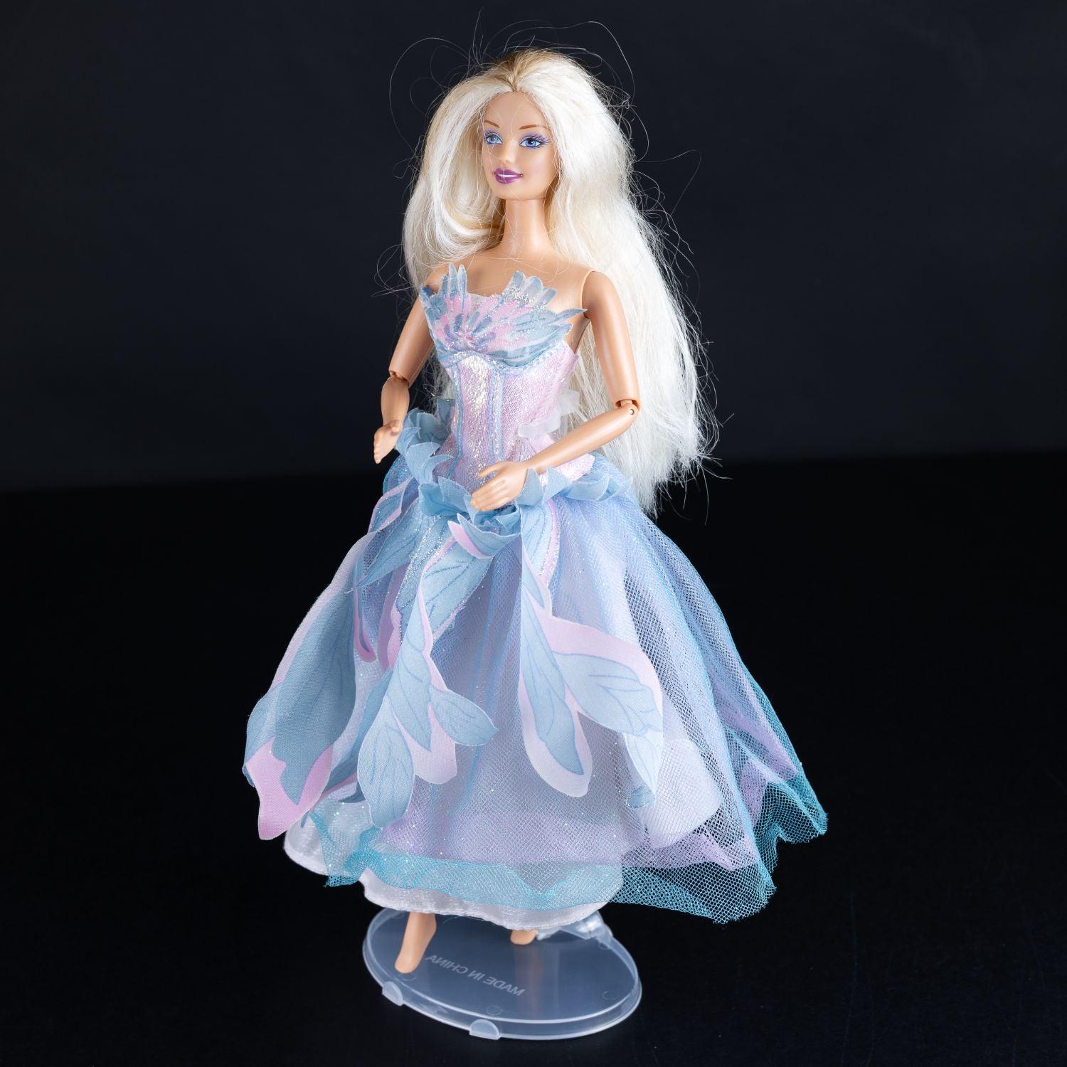 barbie-als-odette-schwanensee-2003-modell-b2766-mit-kleid-ohne-zubehoer-2 - Utopia Collectibles