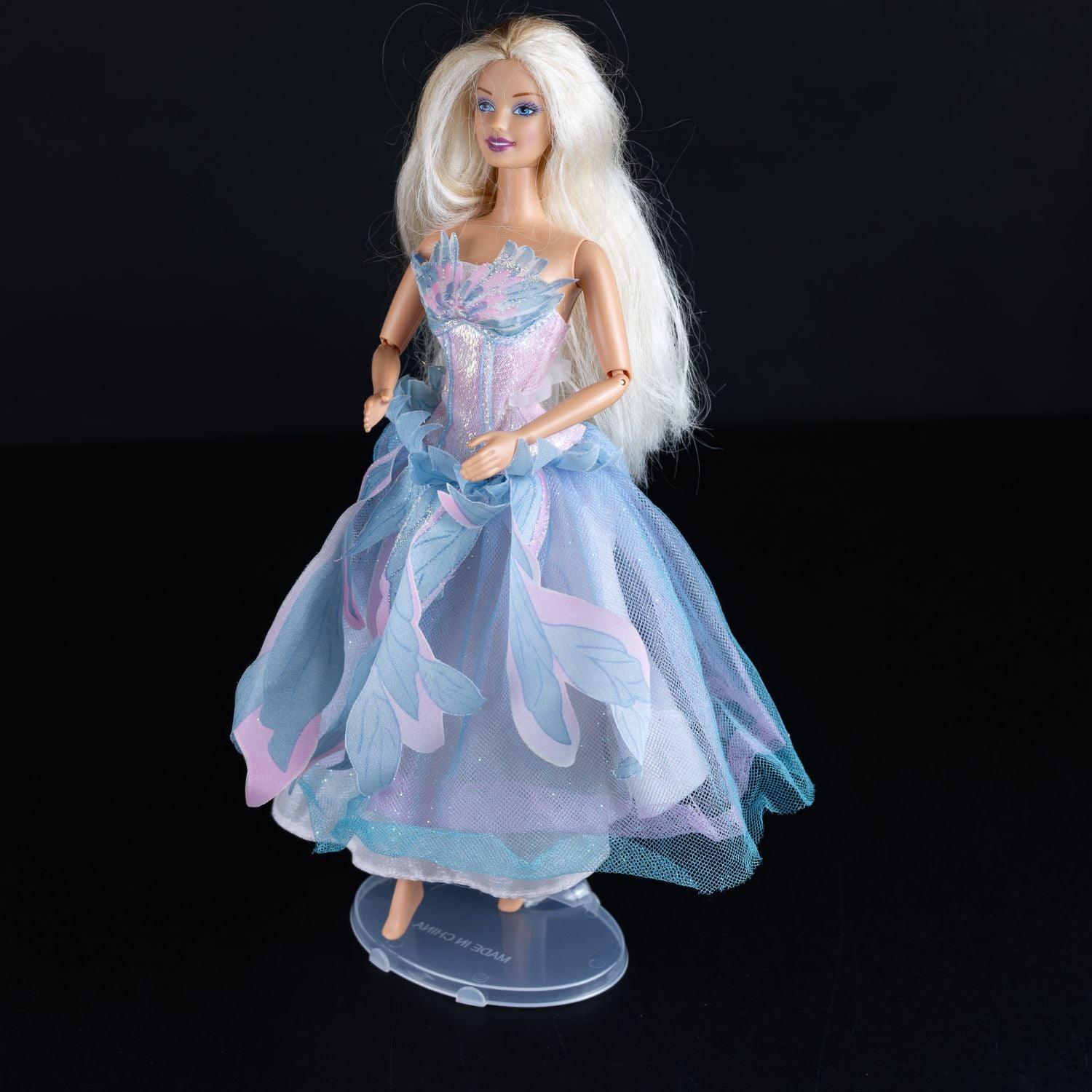 barbie-als-odette-schwanensee-2003-modell-b2766-mit-kleid-ohne-zubehoer-3 - Utopia Collectibles