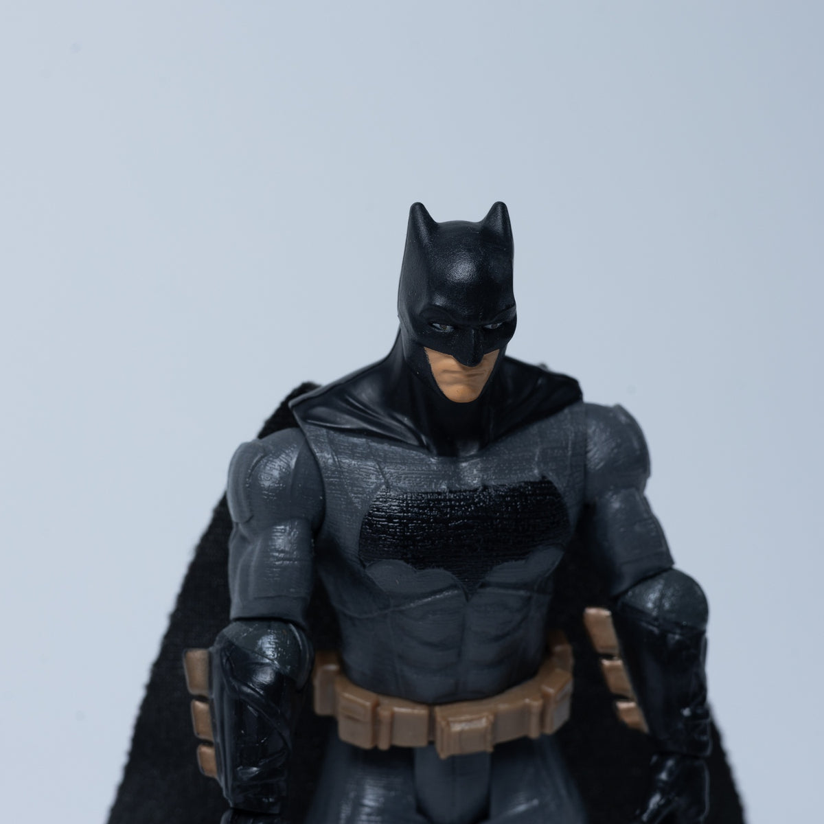 Batman Action Figur - Mit Textil Umhang - FGG66 / 1917HR2 - Zustand Sehr Gut