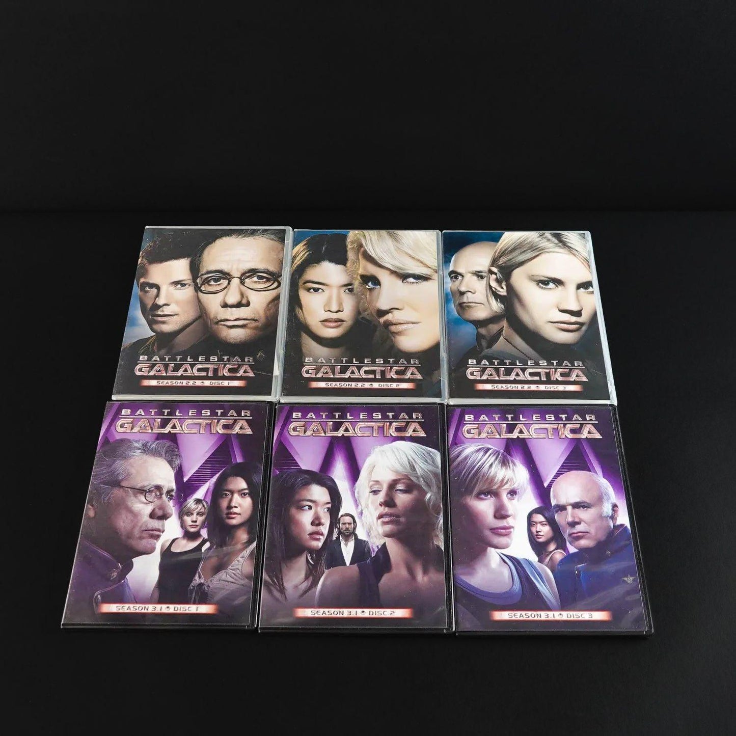 battlestar-galactica-7-staffeln-im-pappschuber-22-dvds-zustand-gut-5 - Utopia Collectibles