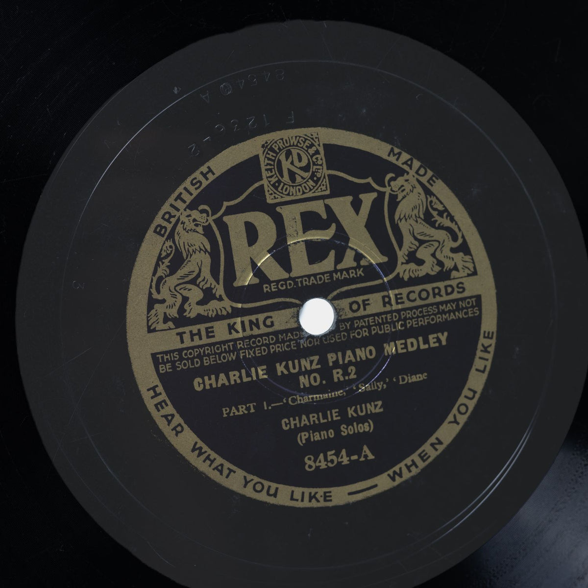 Charlie Kunz - Charlie Kunz Piano Medley No. R.2 - Shellack Platte 1935 - G