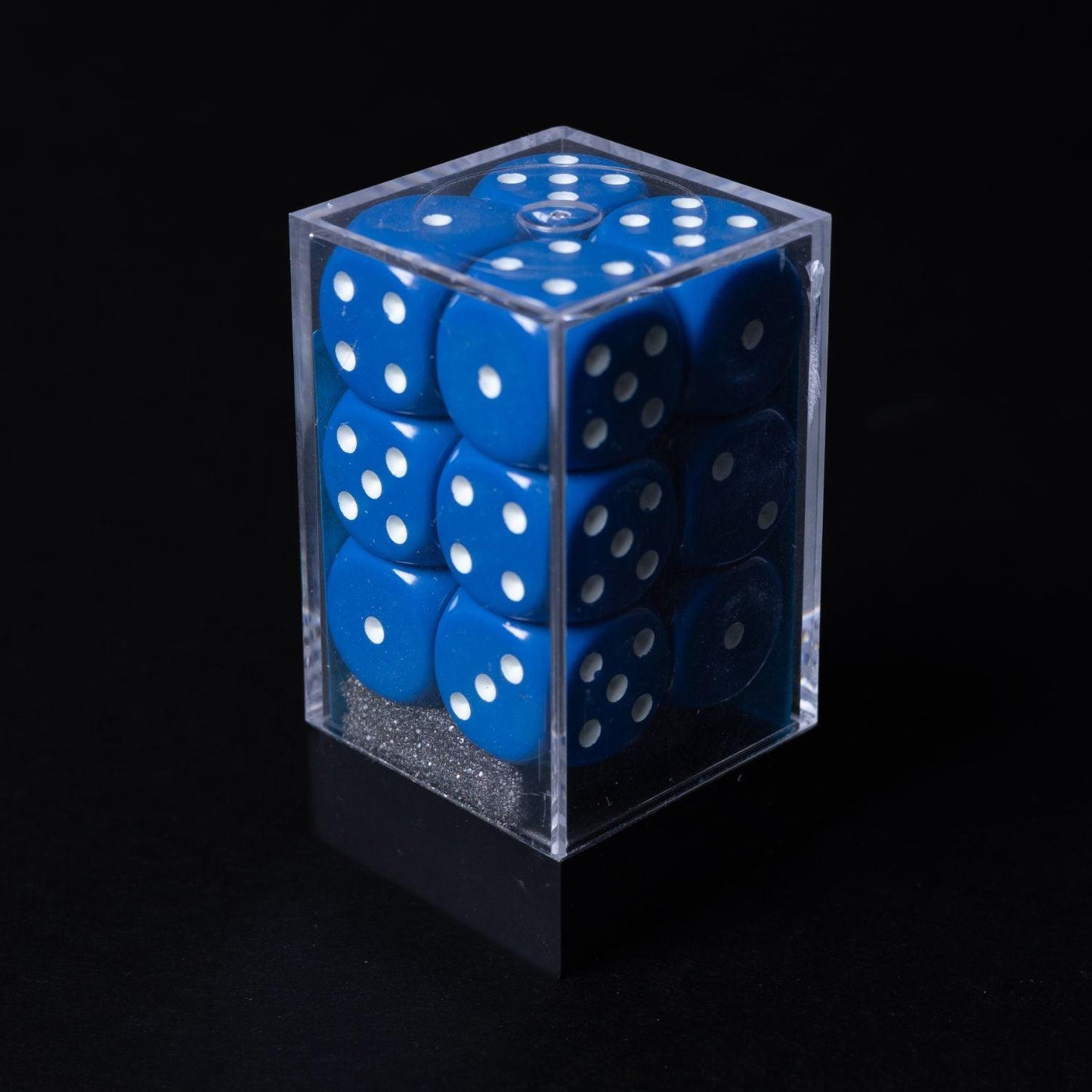chessex-wuerfel-set-12-stueck-25606-w6-blue-white-1 - Utopia Collectibles