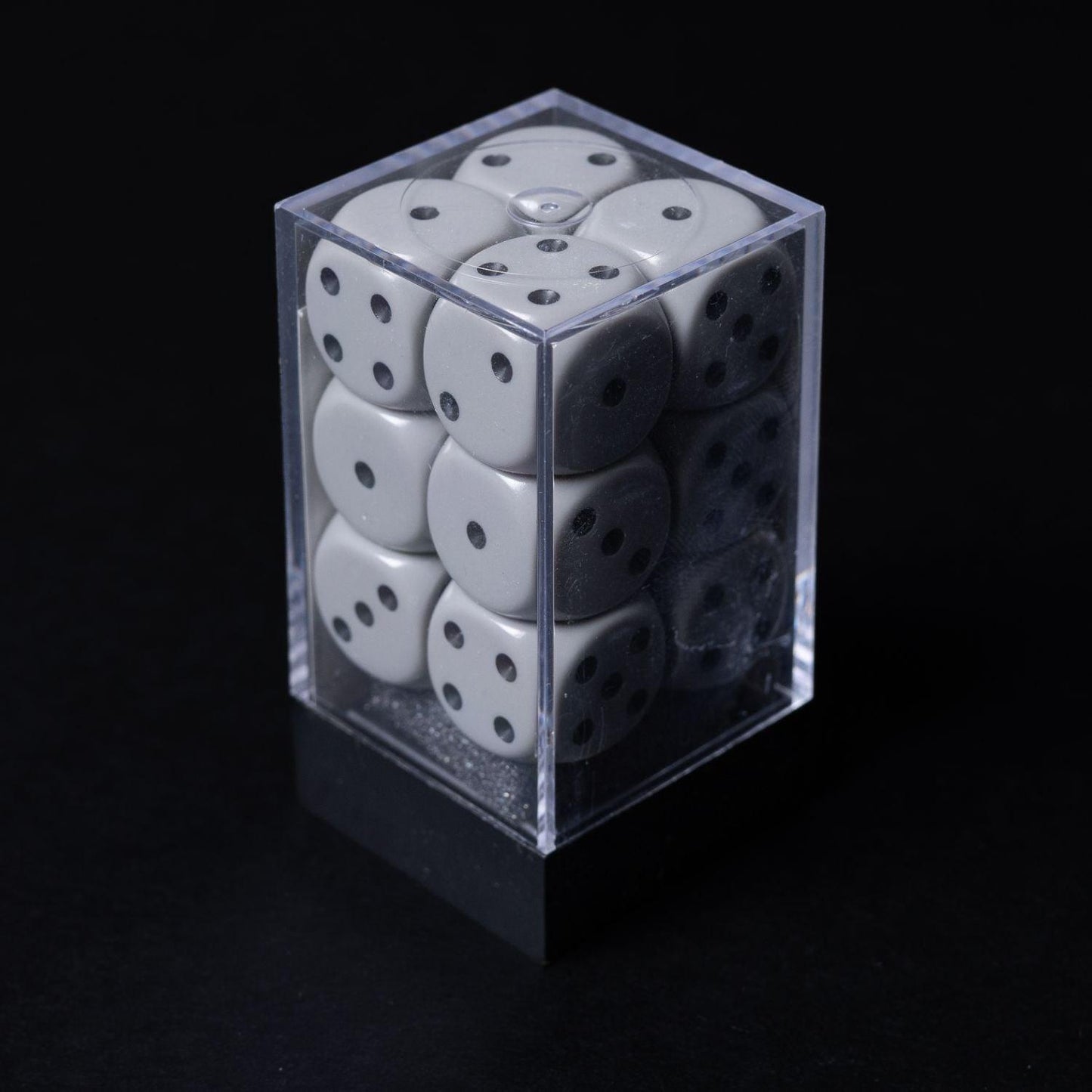chessex-wuerfel-set-12-stueck-25610-w6-dark-grey-black-1 - Utopia Collectibles