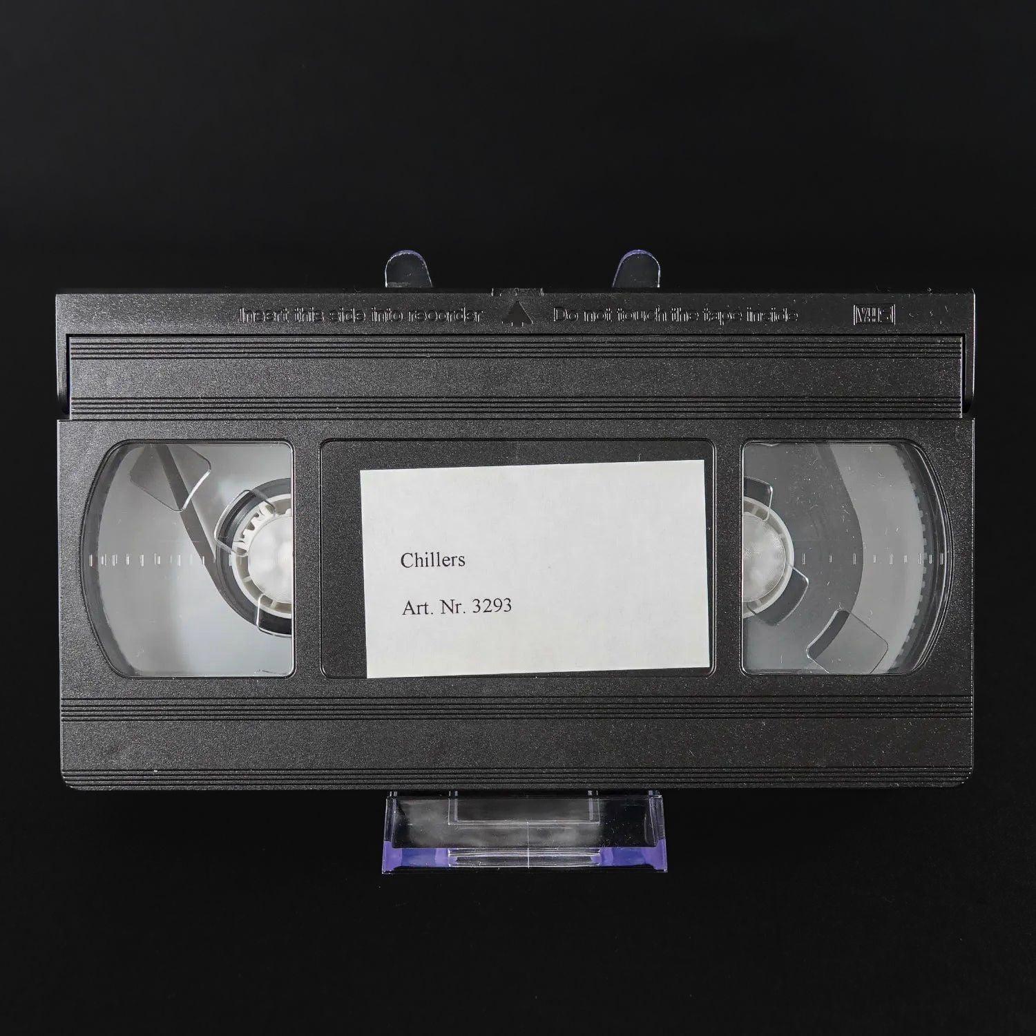 chillers-vhs-horror-ausgezeichnet-mit-dem-silver-scroll-1989-deutsch-4 - Utopia Collectibles
