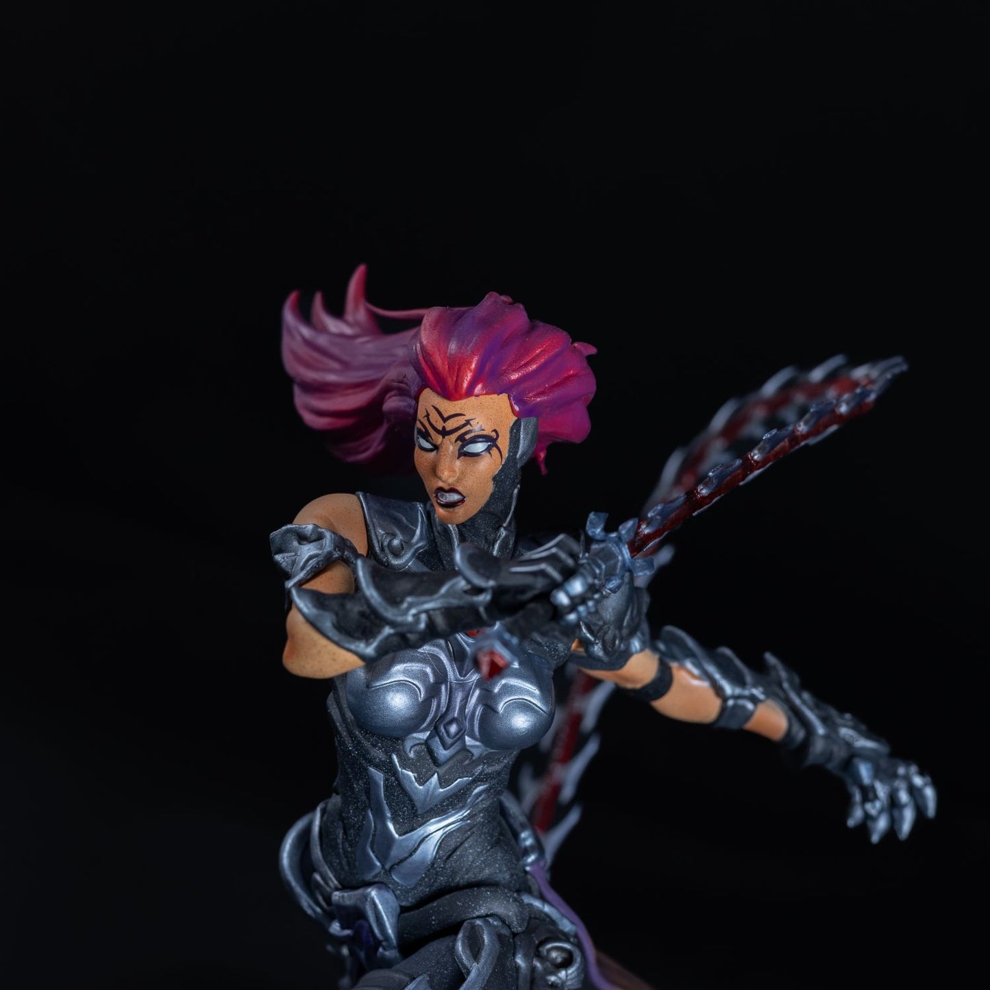 Darksiders Fury Figurine - THQ Nordic Sammel-Statue - Figur Neu
