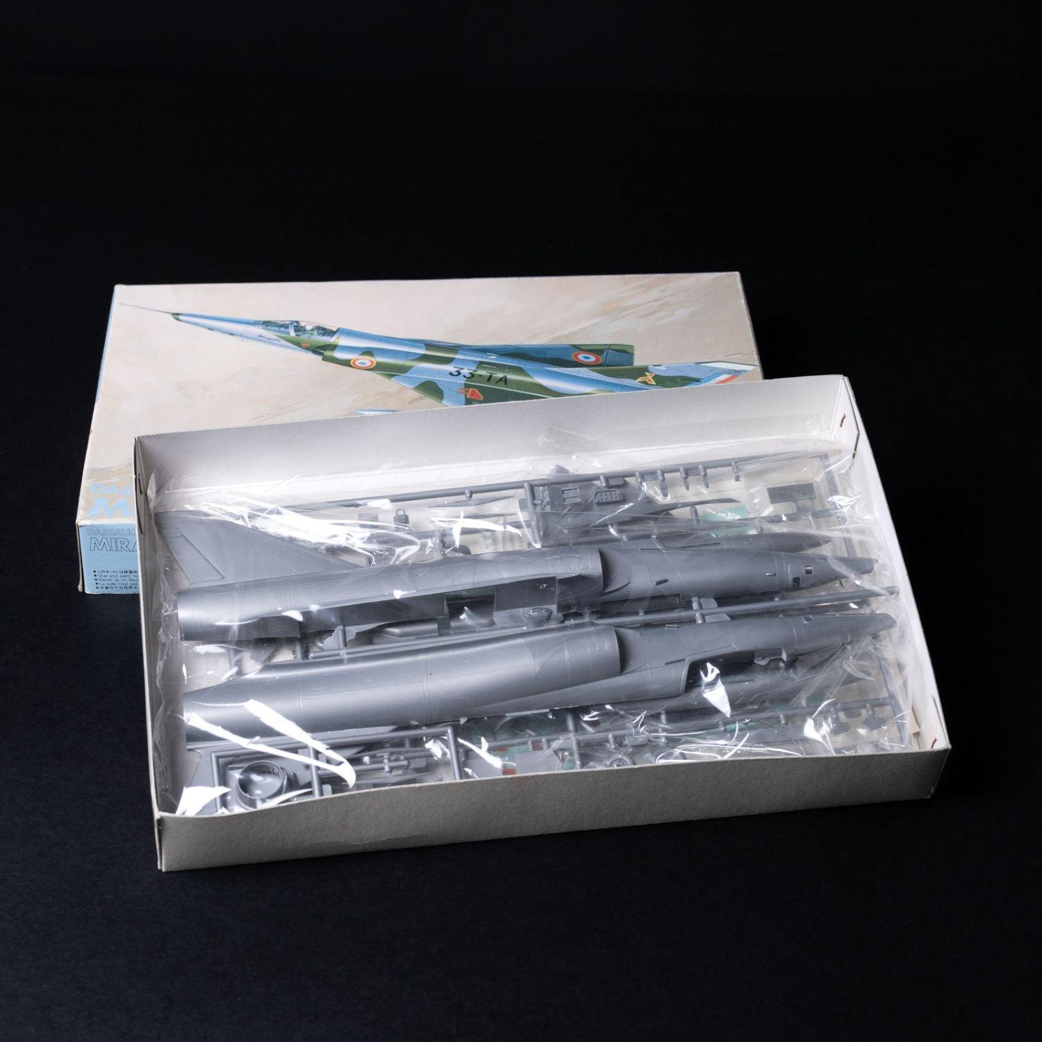 dassault-breguet-mirage-iii-r-bausatz-modell-30014-massstab-148-sealed-bags-3 - Utopia Collectibles